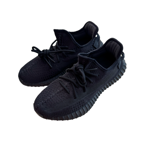 Yeezy Boost 350 Onyx (US 8 / EU 41 1/3) - 8/10