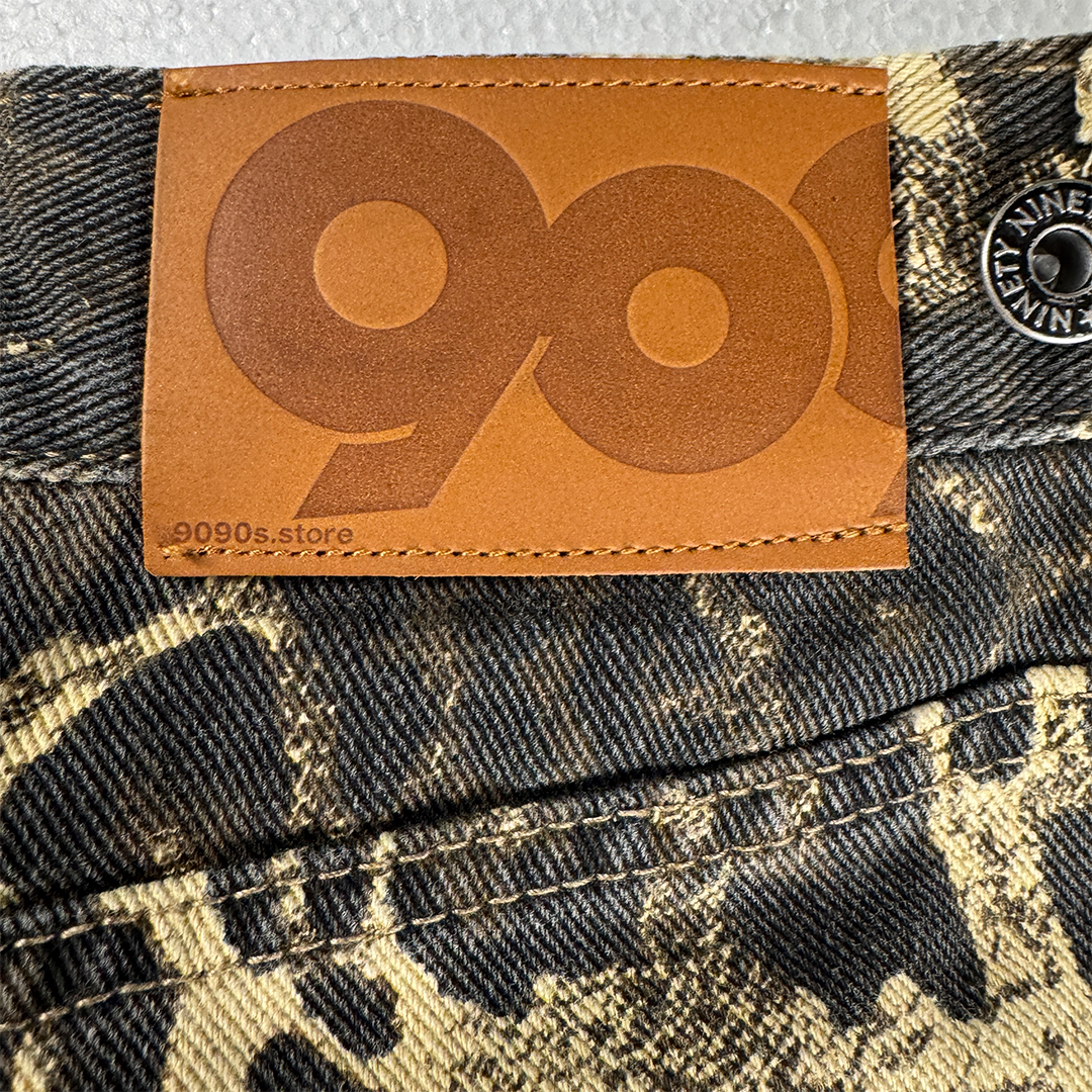 9090 Leopard Print Shorts (M)