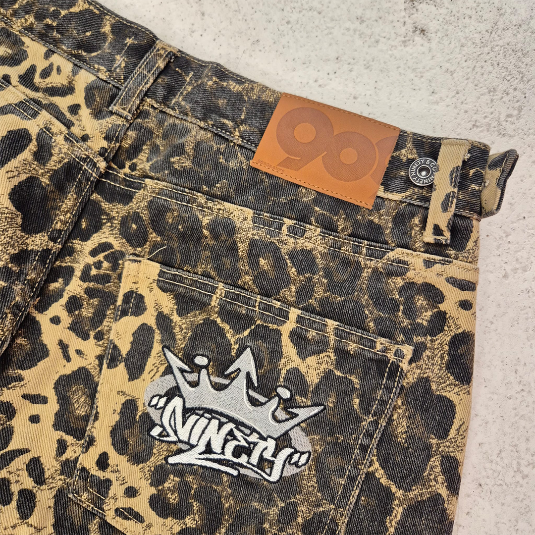 9090 Leopard King Logo Denim Pants (L)