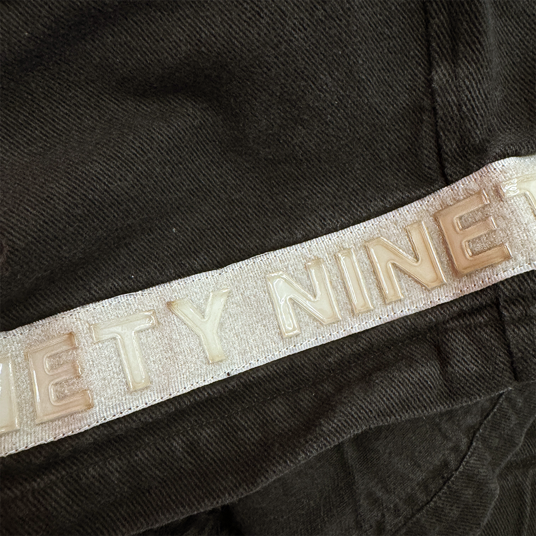 9090 Wide Black Short (L)