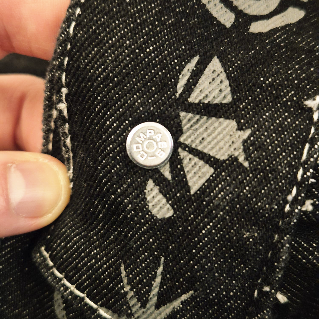 9090 Techno Black Hyper Baggy Pants (L)