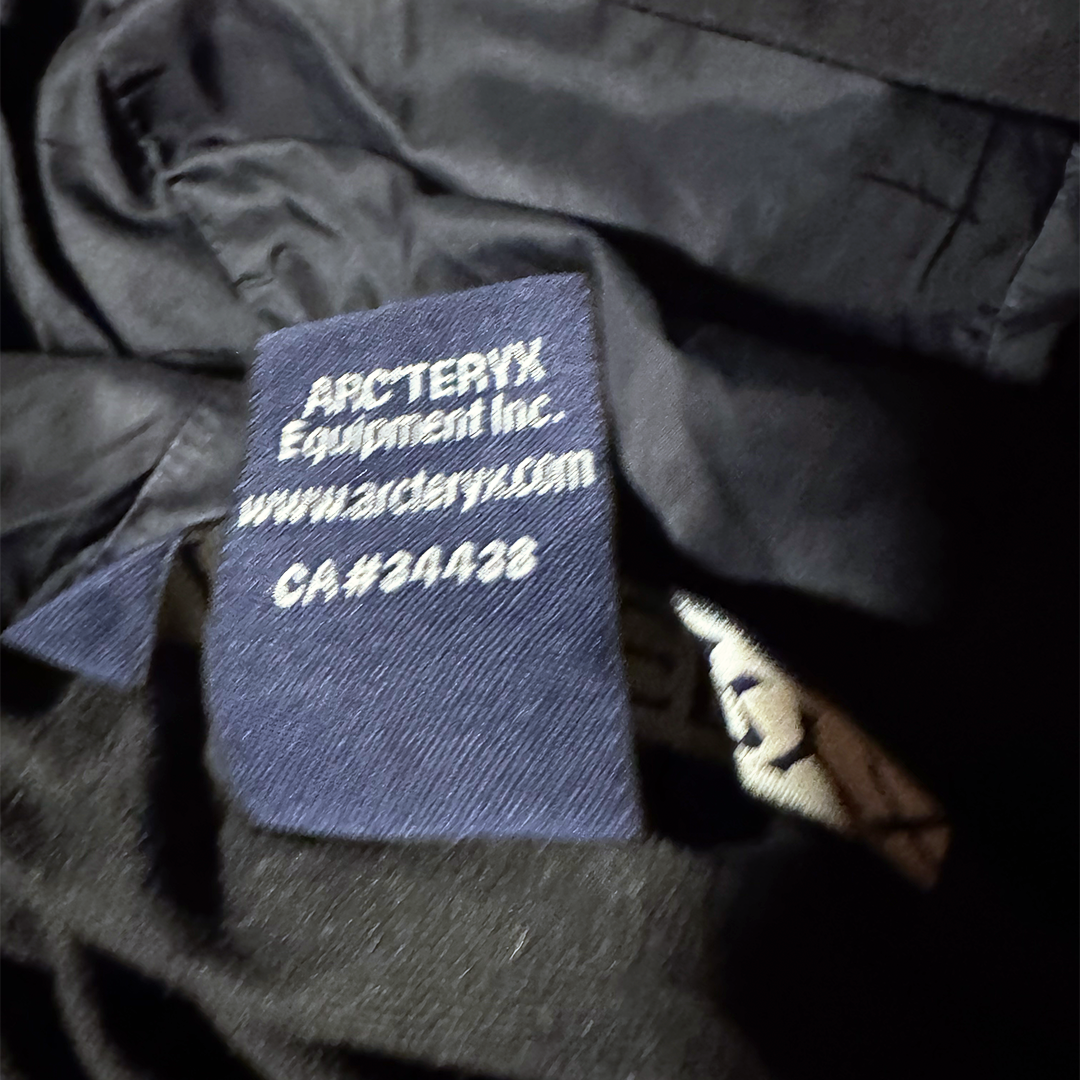 Arc'Teryx Black Light Jacket (M)