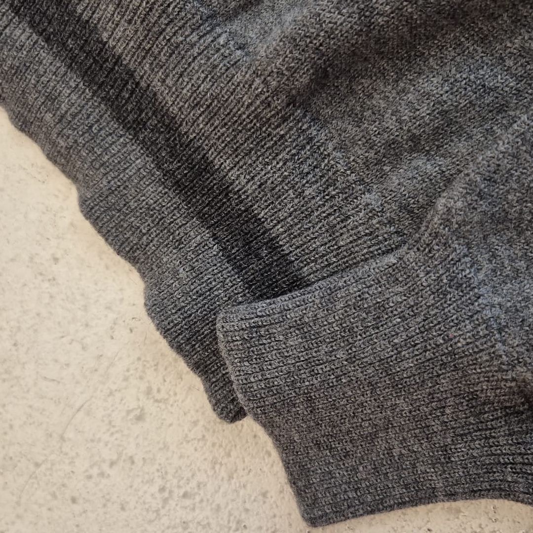 Balenciaga Vintage Grey Knitted Sweater (3)