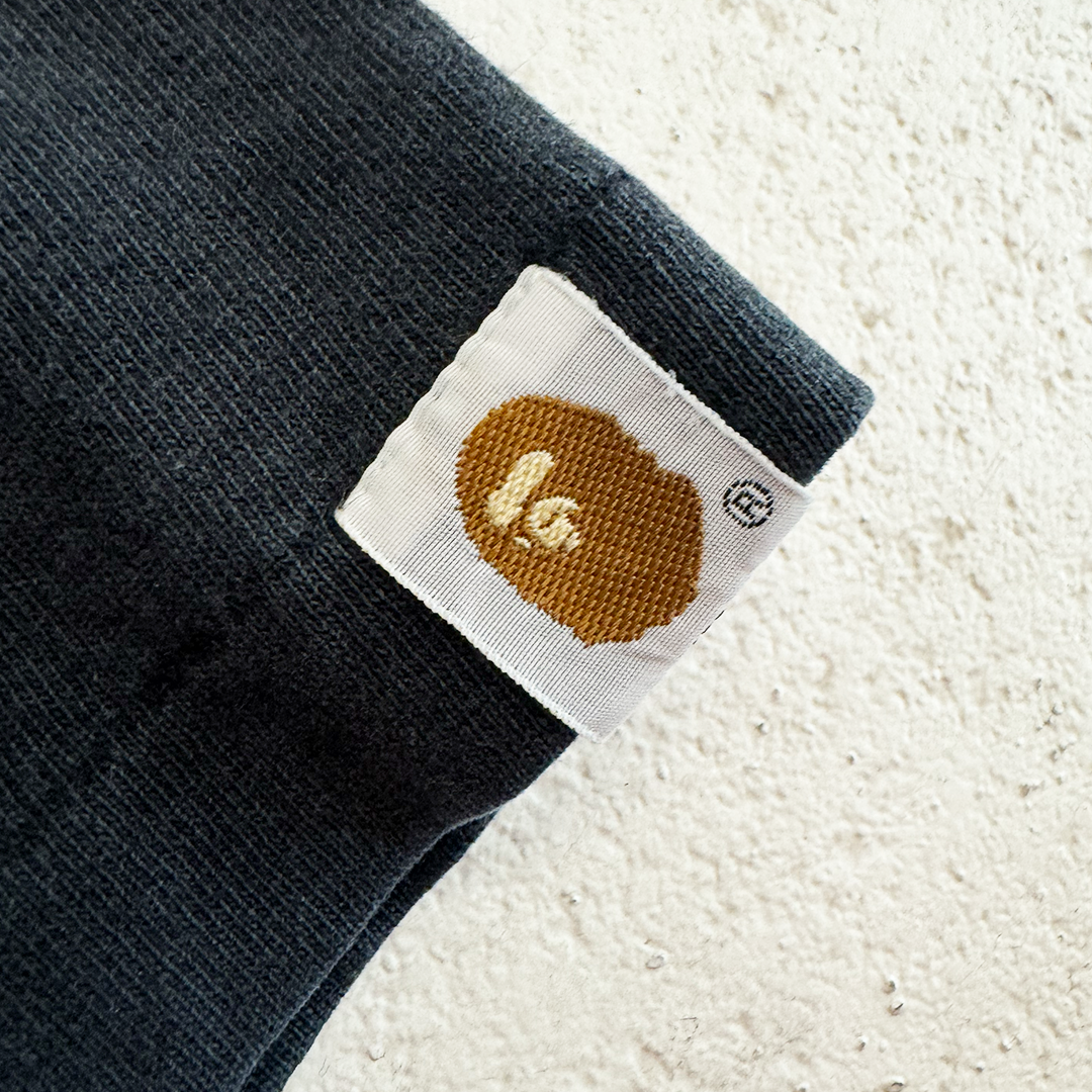BAPE Baby Milo Baby Lisa 2005 Black Tee (M)