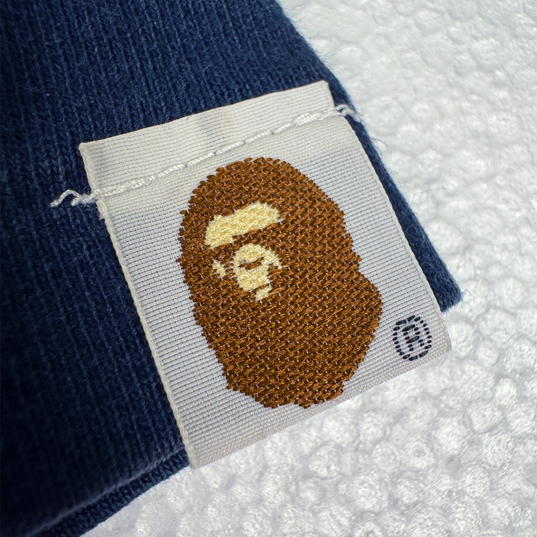 BAPE Baby Milo White Print Navy Tee (M)