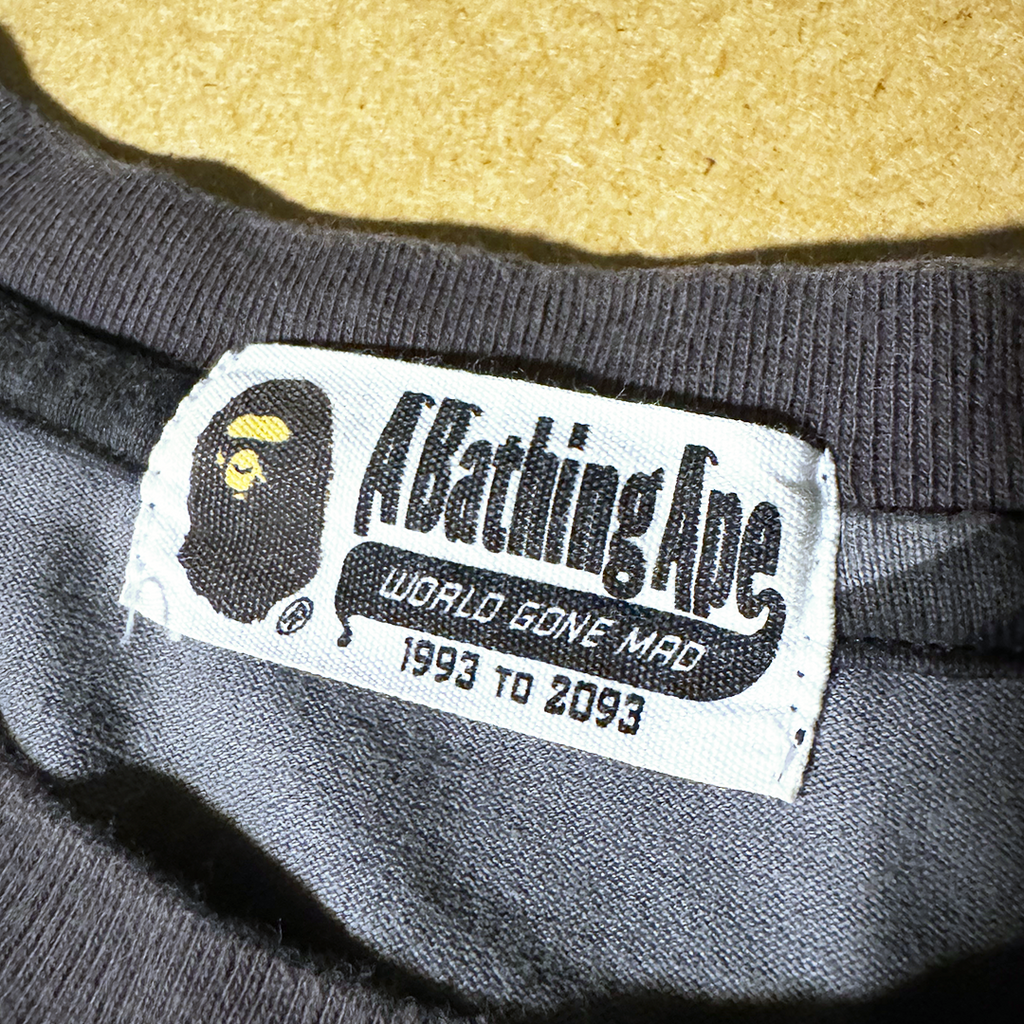 BAPE Spellout Camo Tee (L)