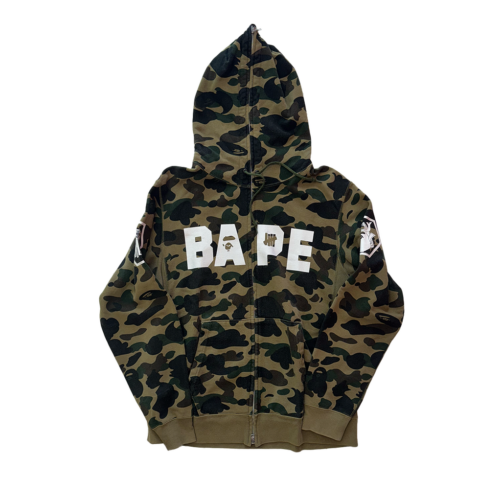 BAPE x Undefeated Camo Hoodie Full Zip (XL)
