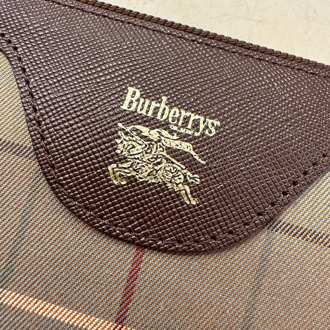 Burberry Nova Pen Clutch Bag