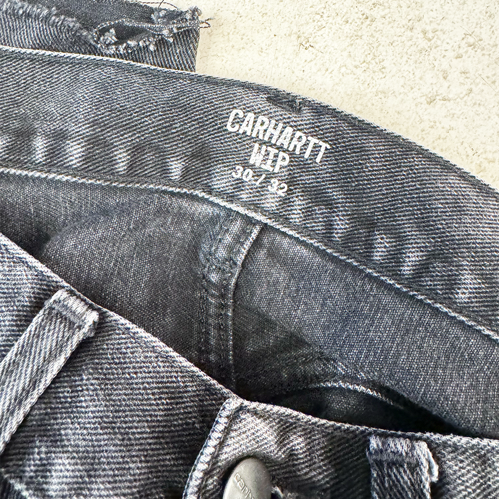 Carhartt Black Short (30)