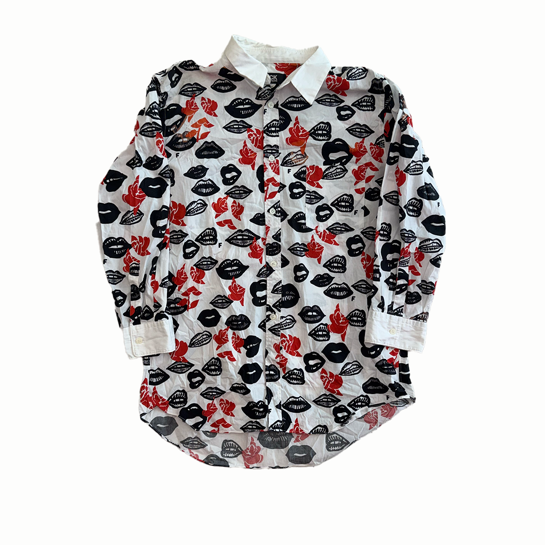 CDG Black Lips Allover Print White Button Up Shirt (XL)