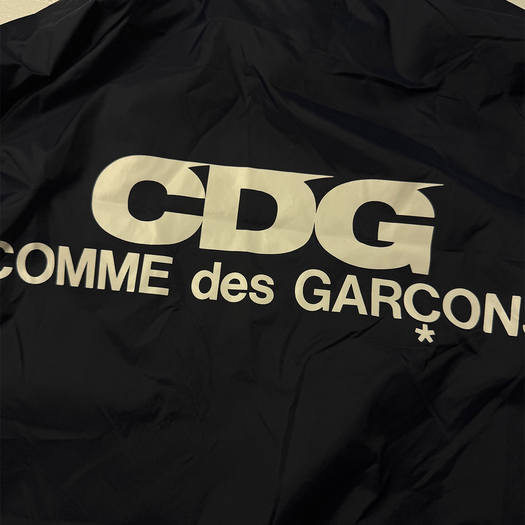 CDG Navy Coach Jacket (L)