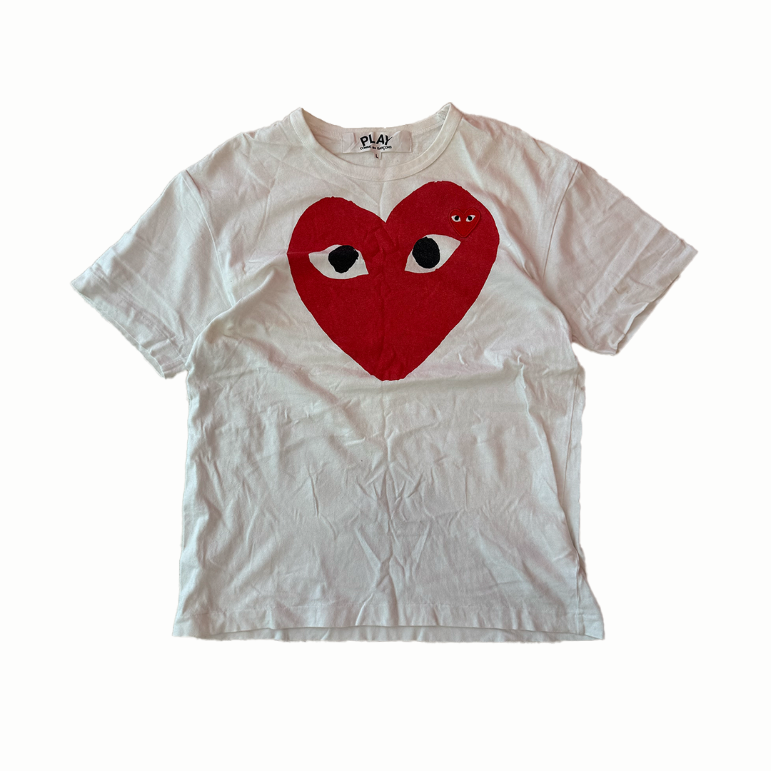 CDG Play Big Logo Small Embroidery White Tee (L)