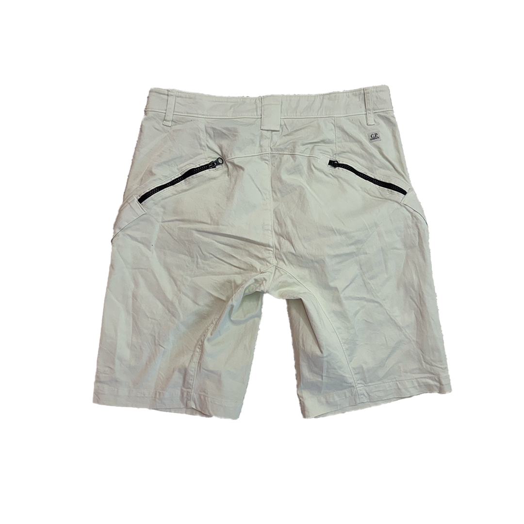 CP Company White Bermuda (46)