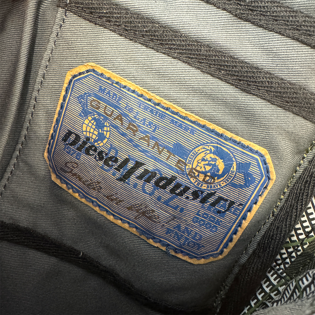 Diesel Vintage Nylon Sling Body Bag Khaki