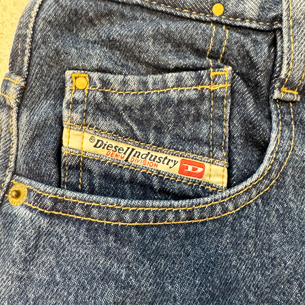 Diesel Ultra Wide Women's Jeans (27)