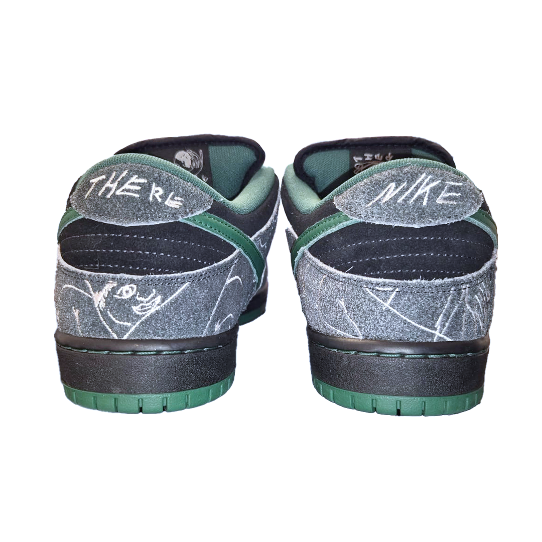 Dunk Low SB There Skateboards (US11 - EU45) - DS