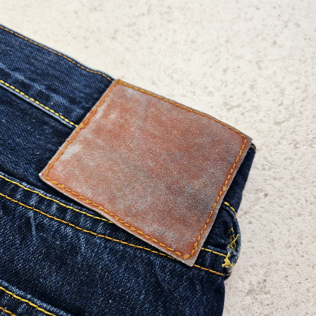 Evisu Red Daicock Capri Pants (40)