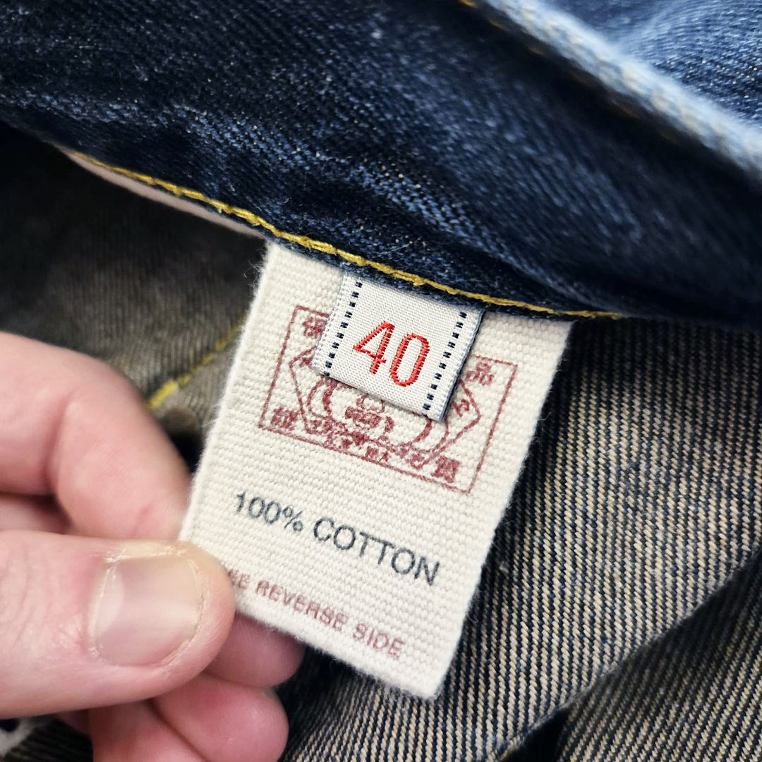 Evisu Red Daicock Capri Pants (40)