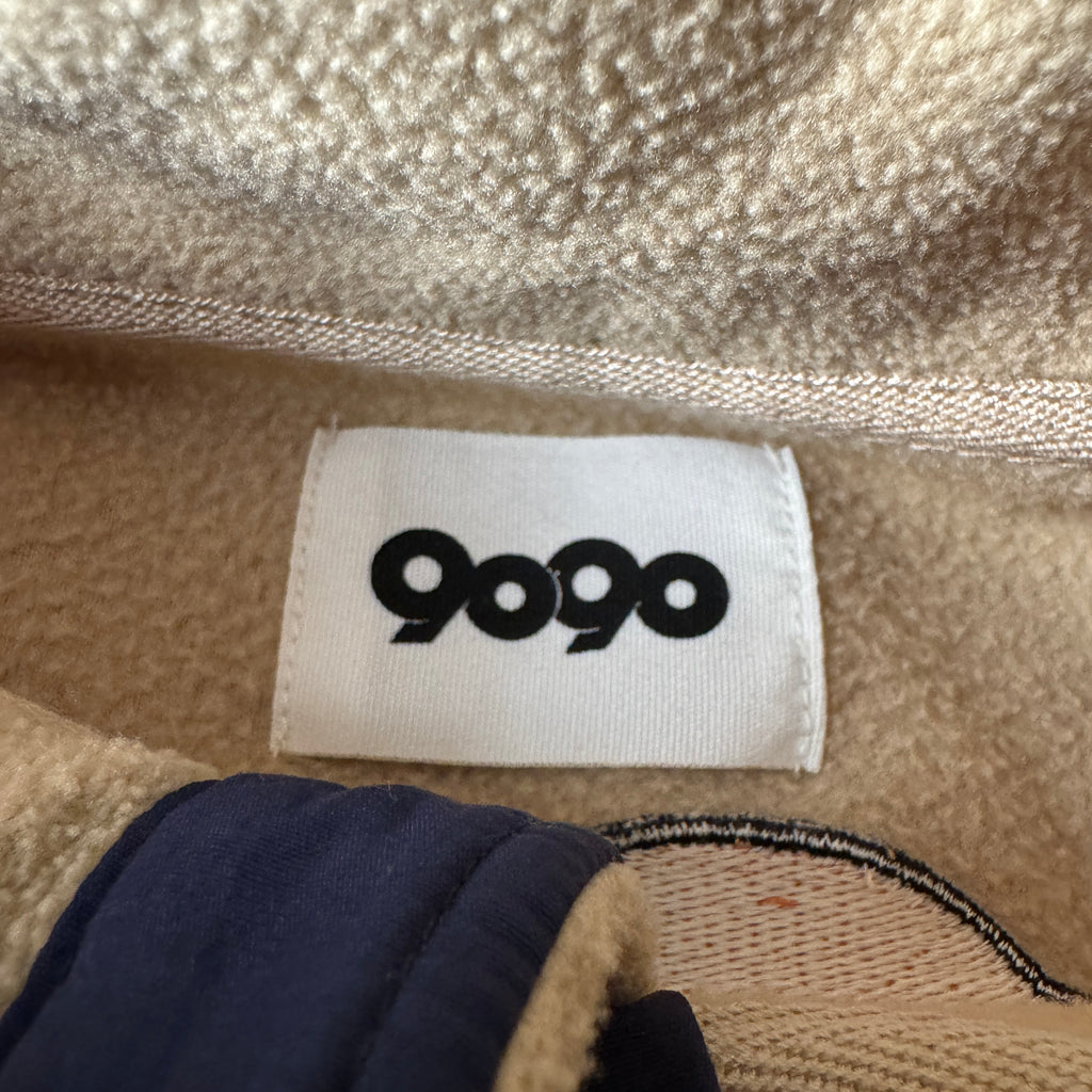 9090 Fleece Beige Sweater (L)