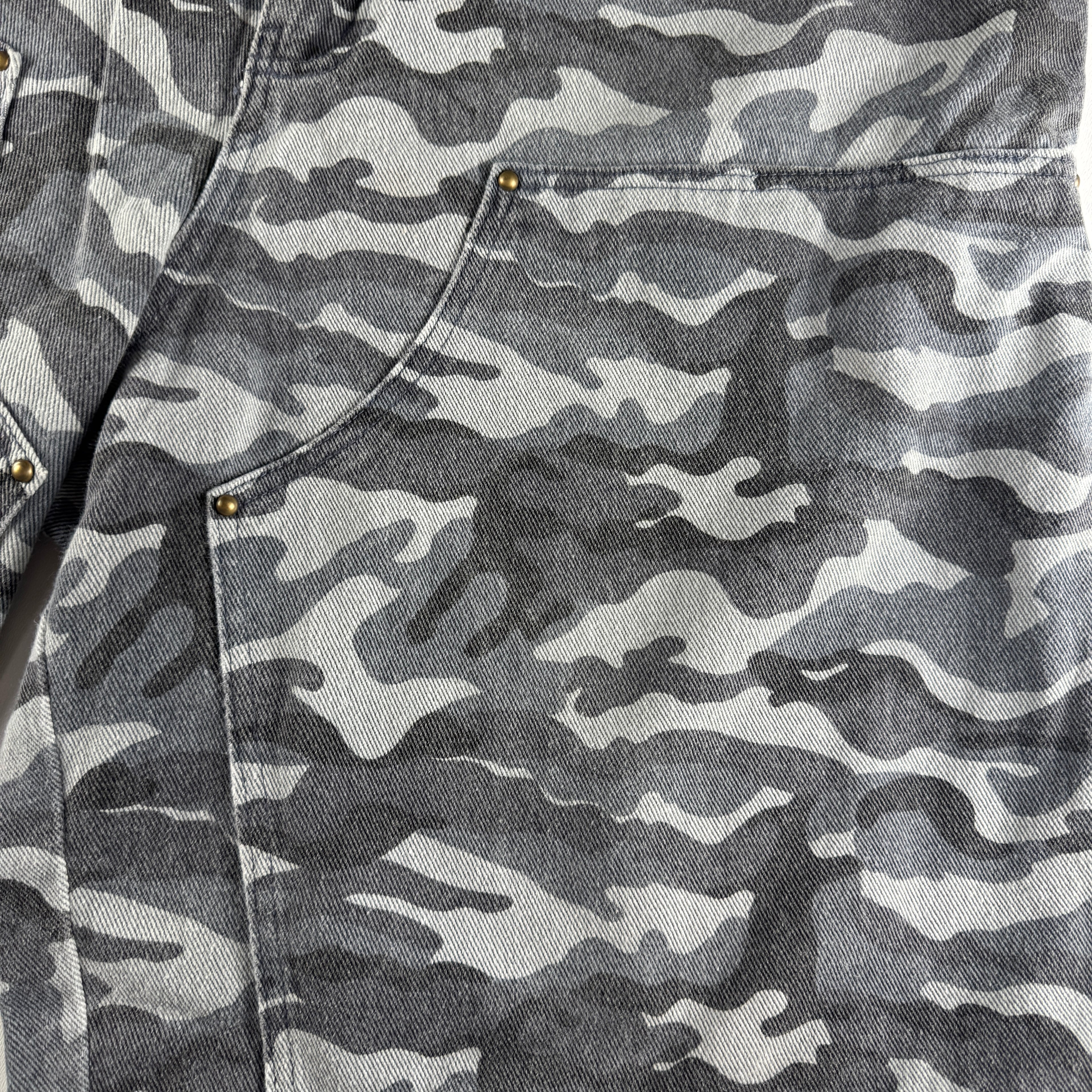 9090 Camo Double Knee Blue Baggy Short (L)