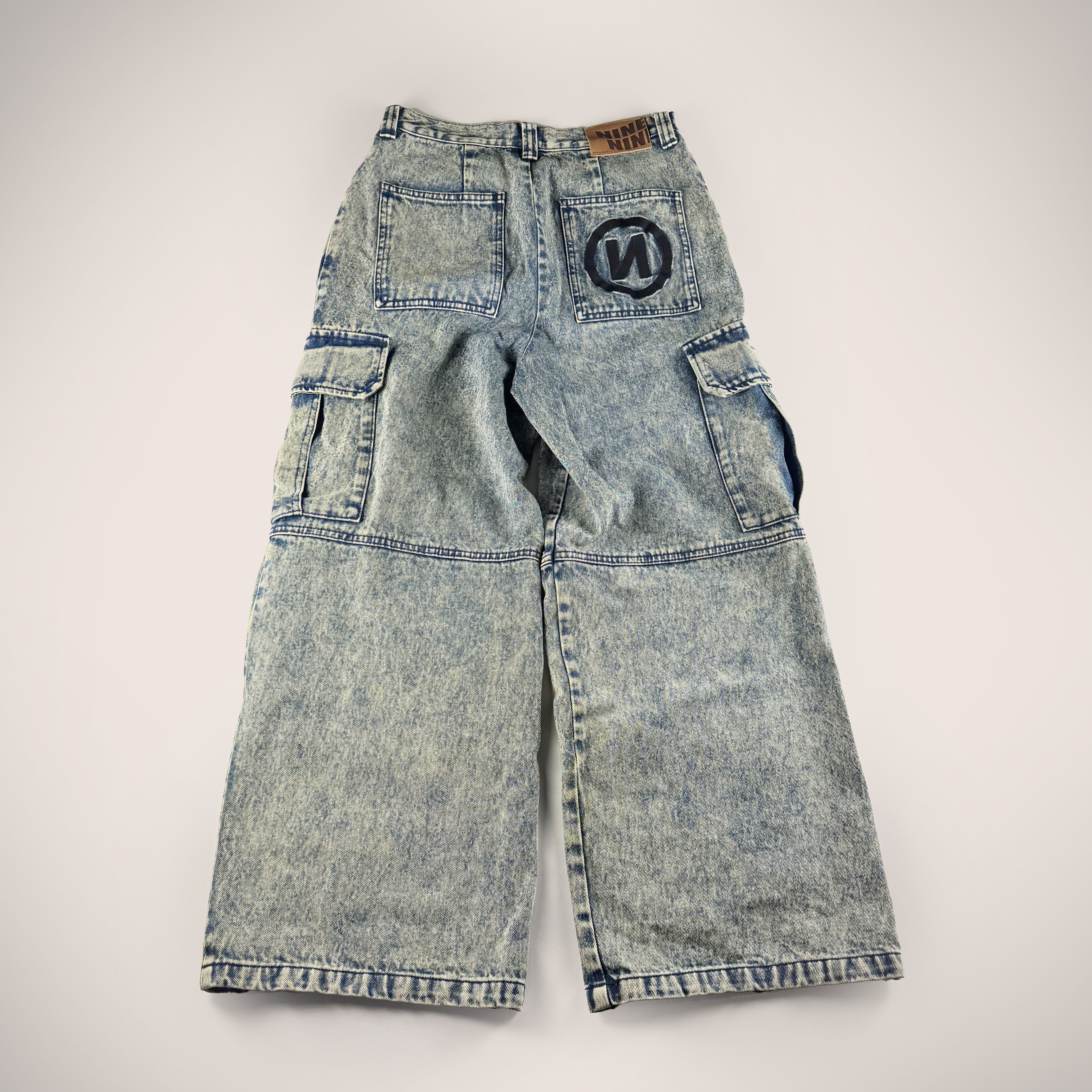 9090 Distressed Blue Pants (L)
