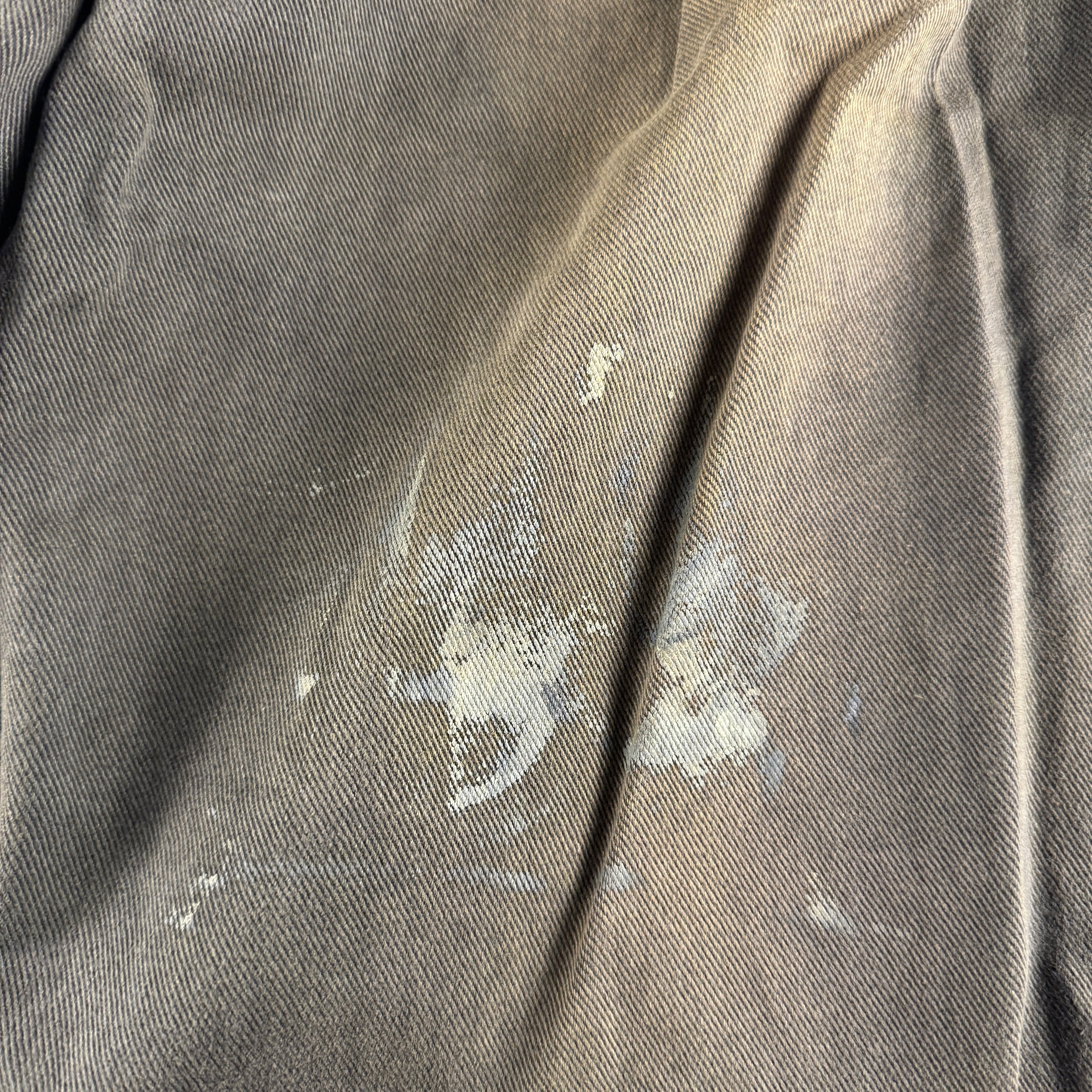 9090 Painted Distressed Grey Pants (L)