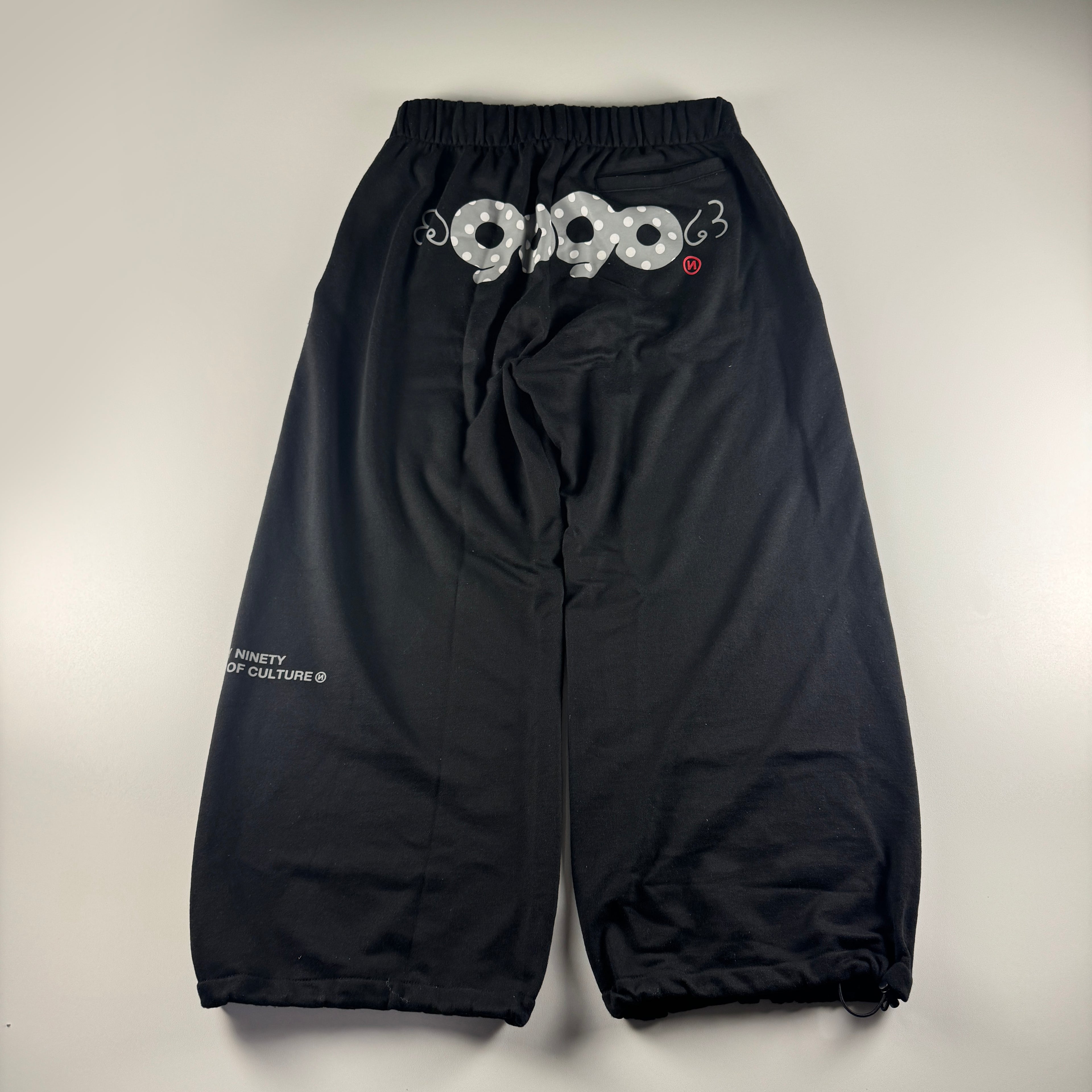 9090 Logo Black Sweat Pants (M)