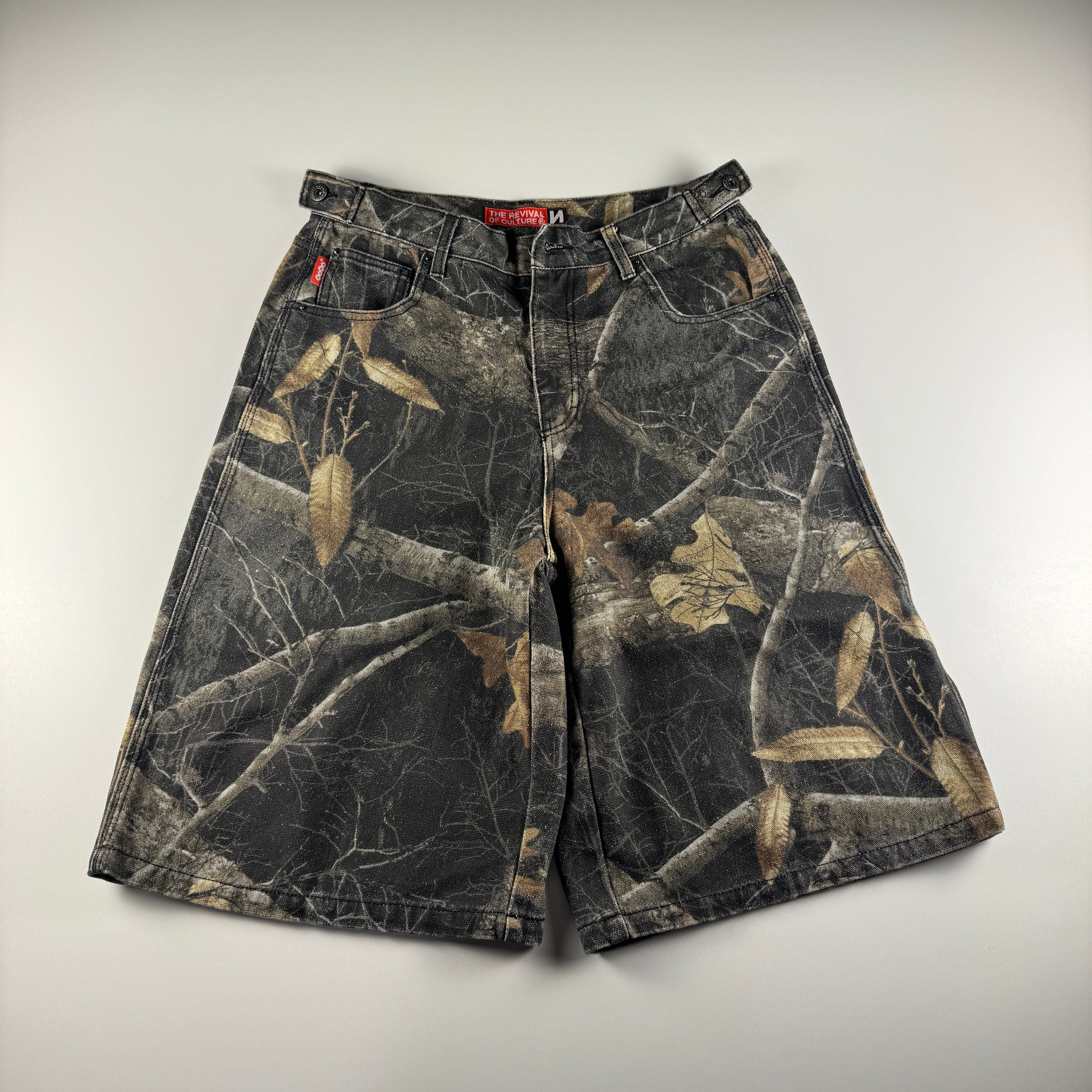 9090 OG Logo Painted Baggy Short (L)
