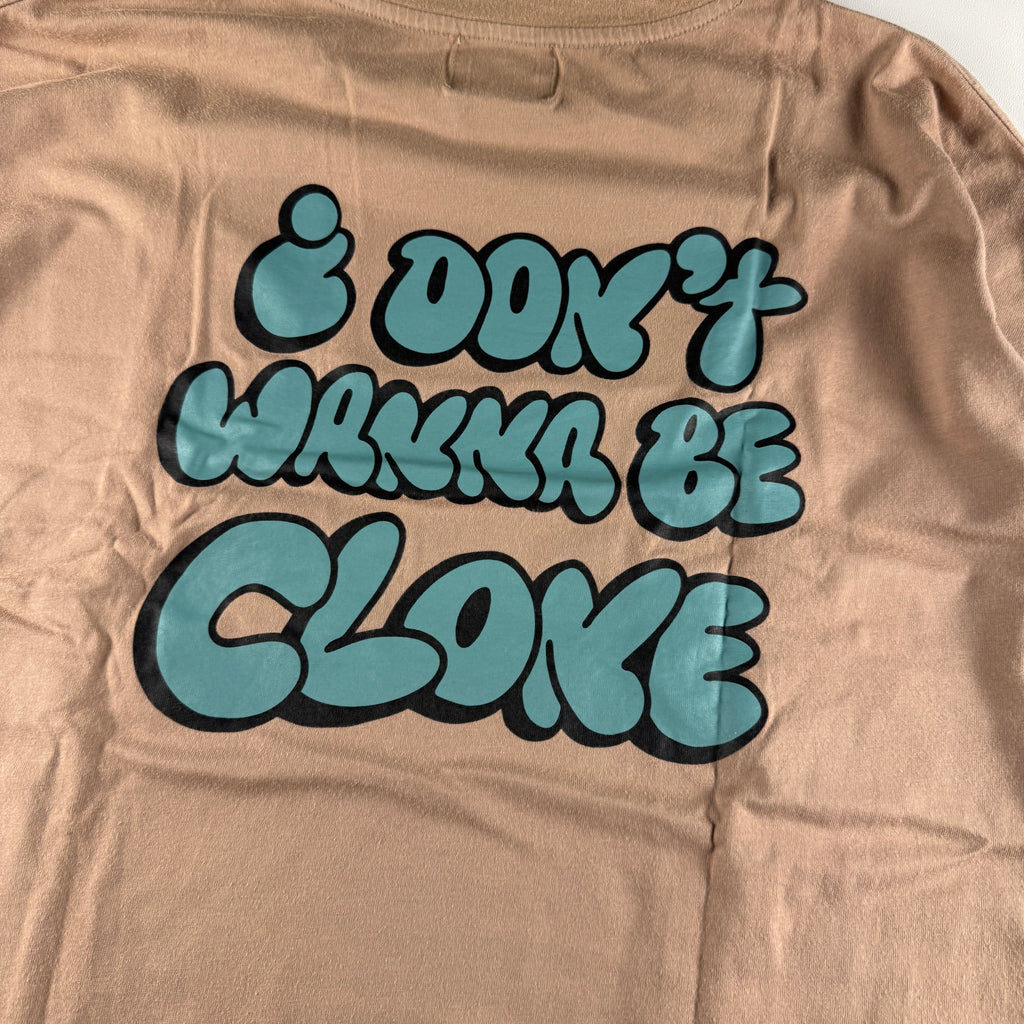 9090 "I don't wanna be clone" Brown Tee (L)