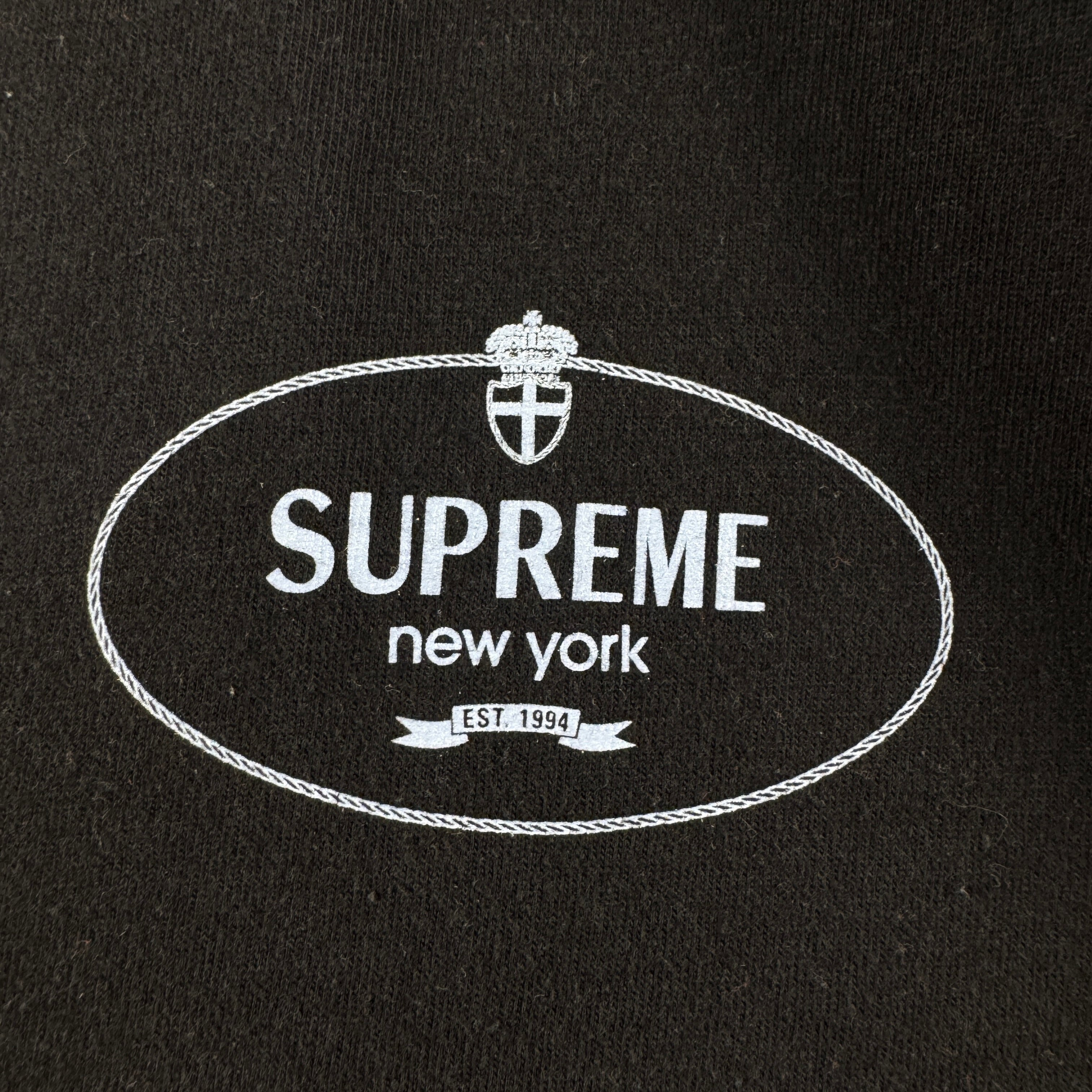 Supreme Crest Black Tee (L)
