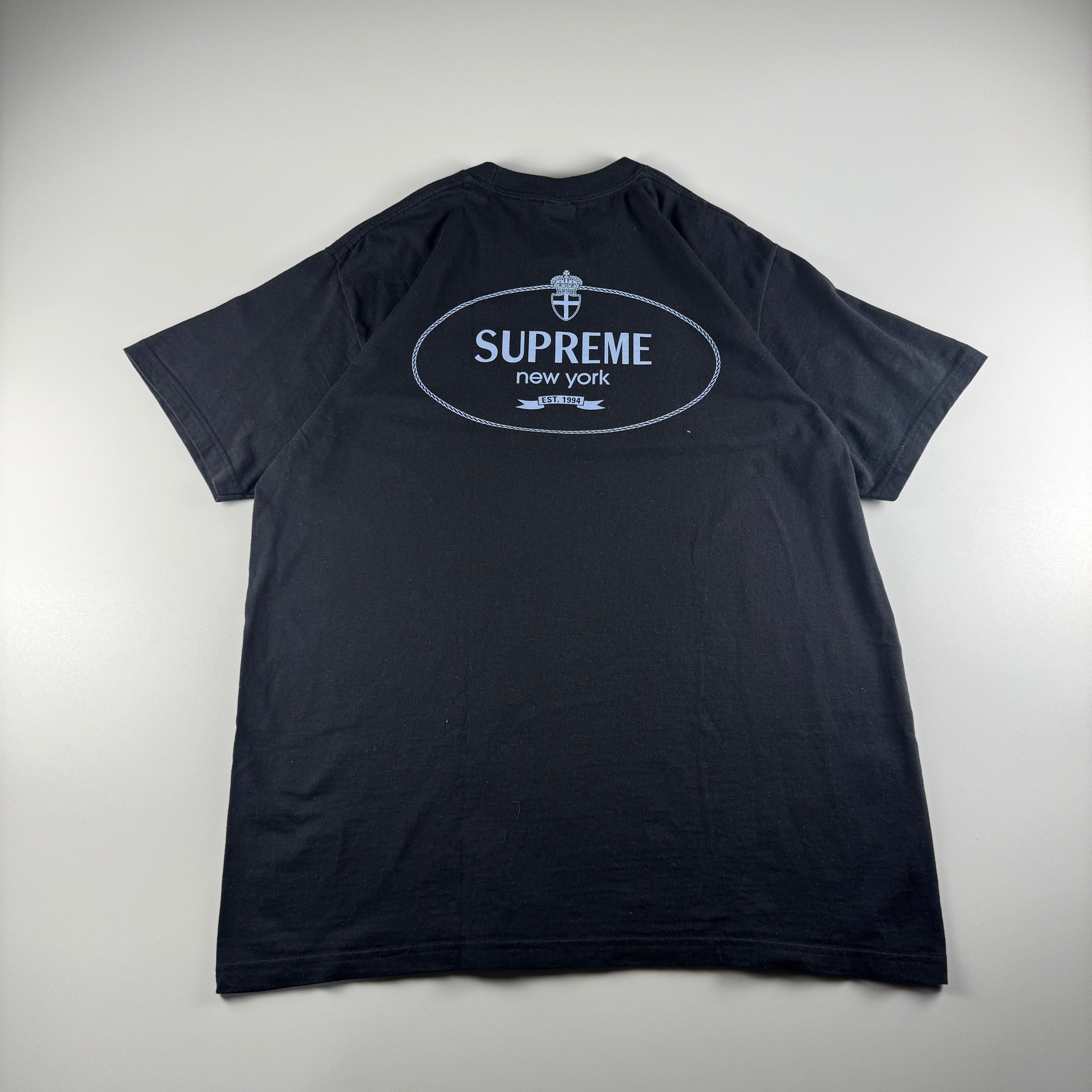 Supreme Crest Black Tee (L)