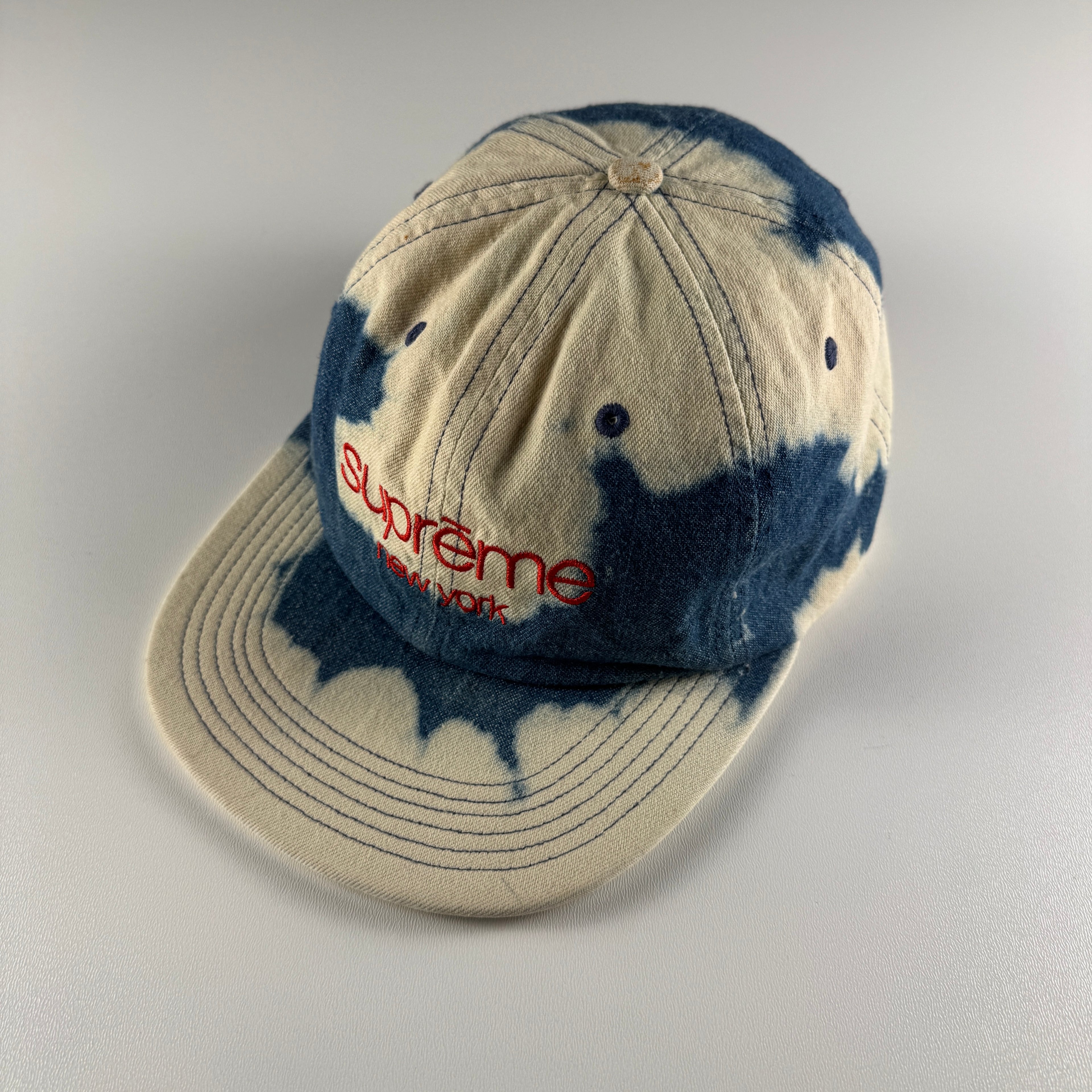 Supreme Classic Logo Bleached Denim 6-Panel Cap (OS)