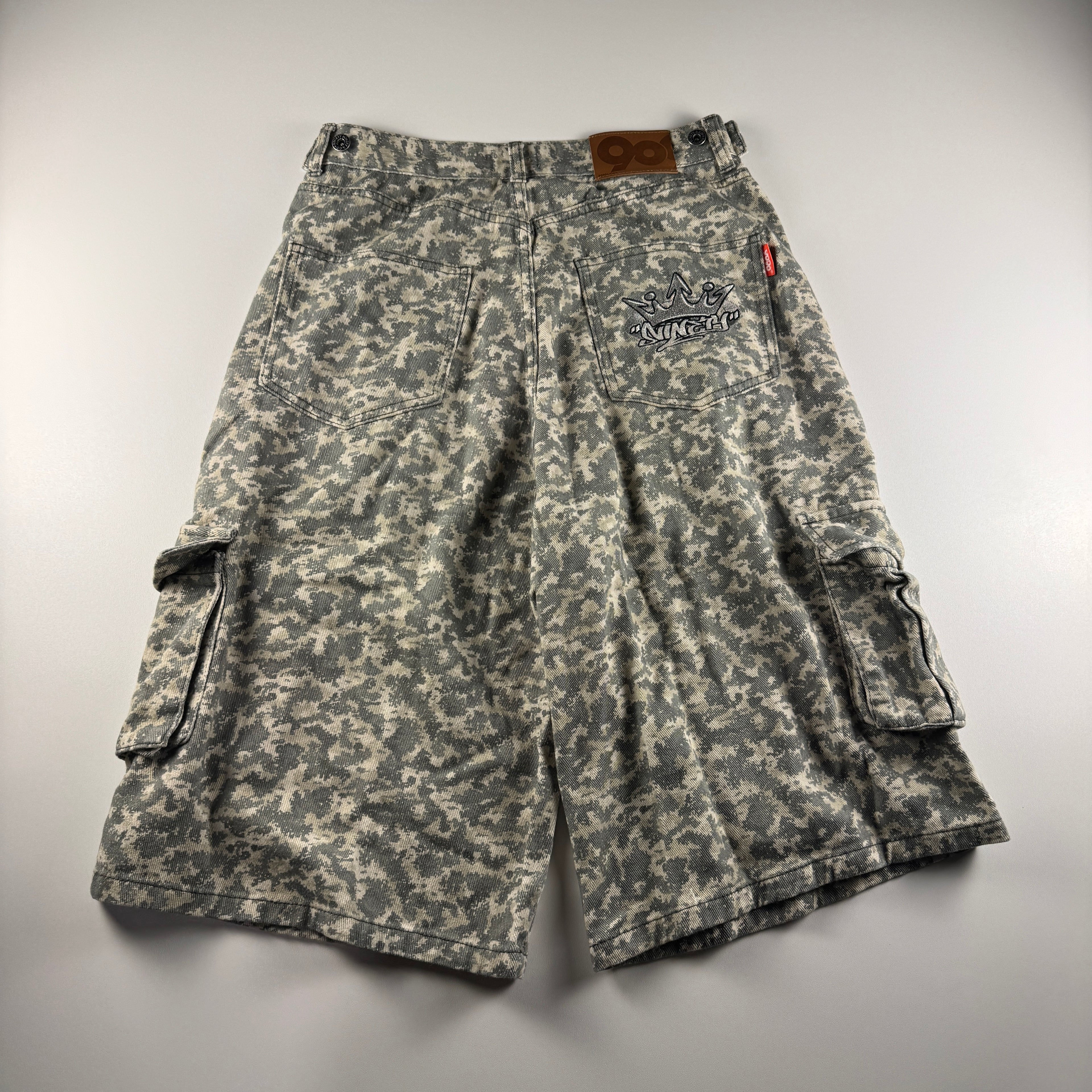9090 Camo Beige Short (L)