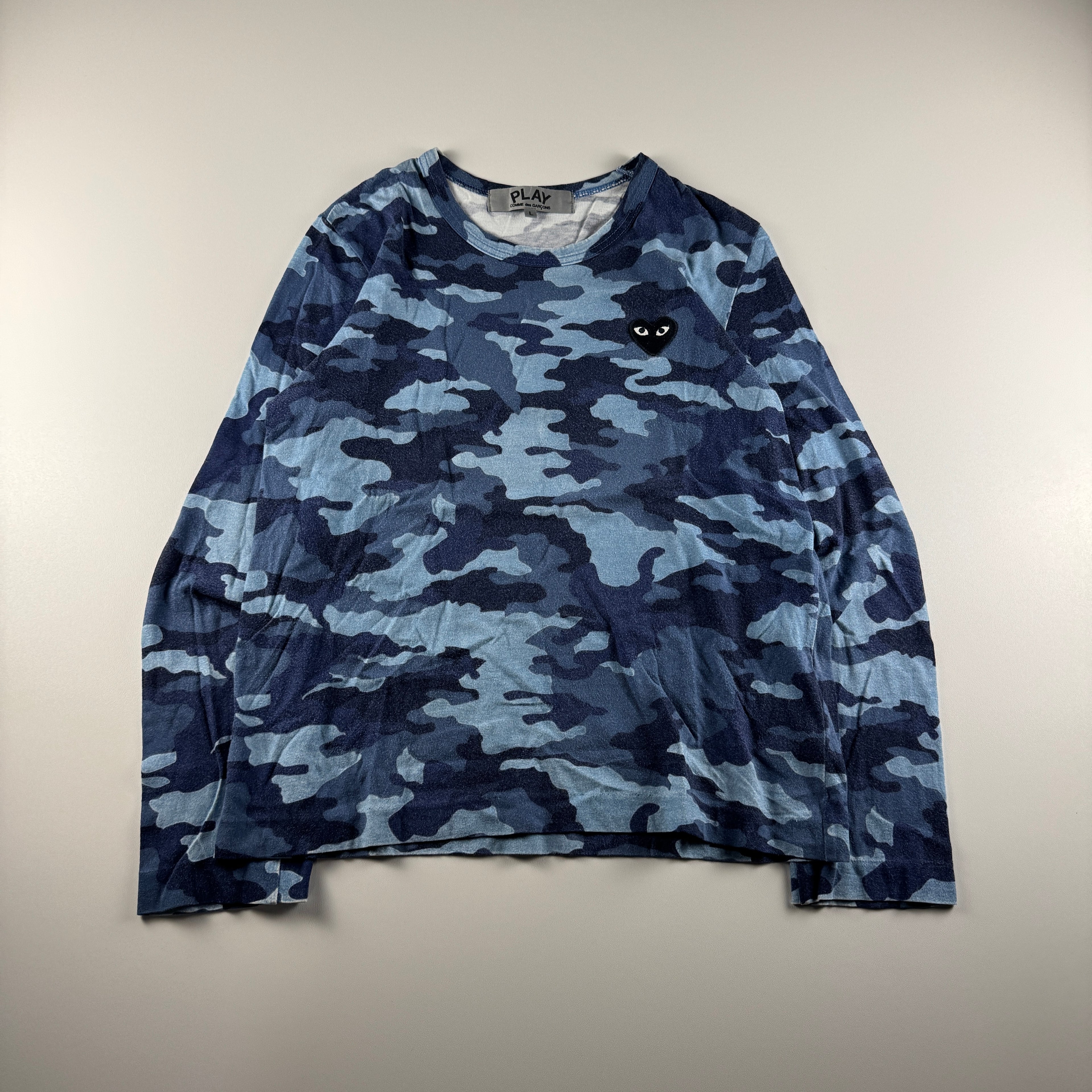 Comme des Garçons Play Blue Camo L/S Tee (L)