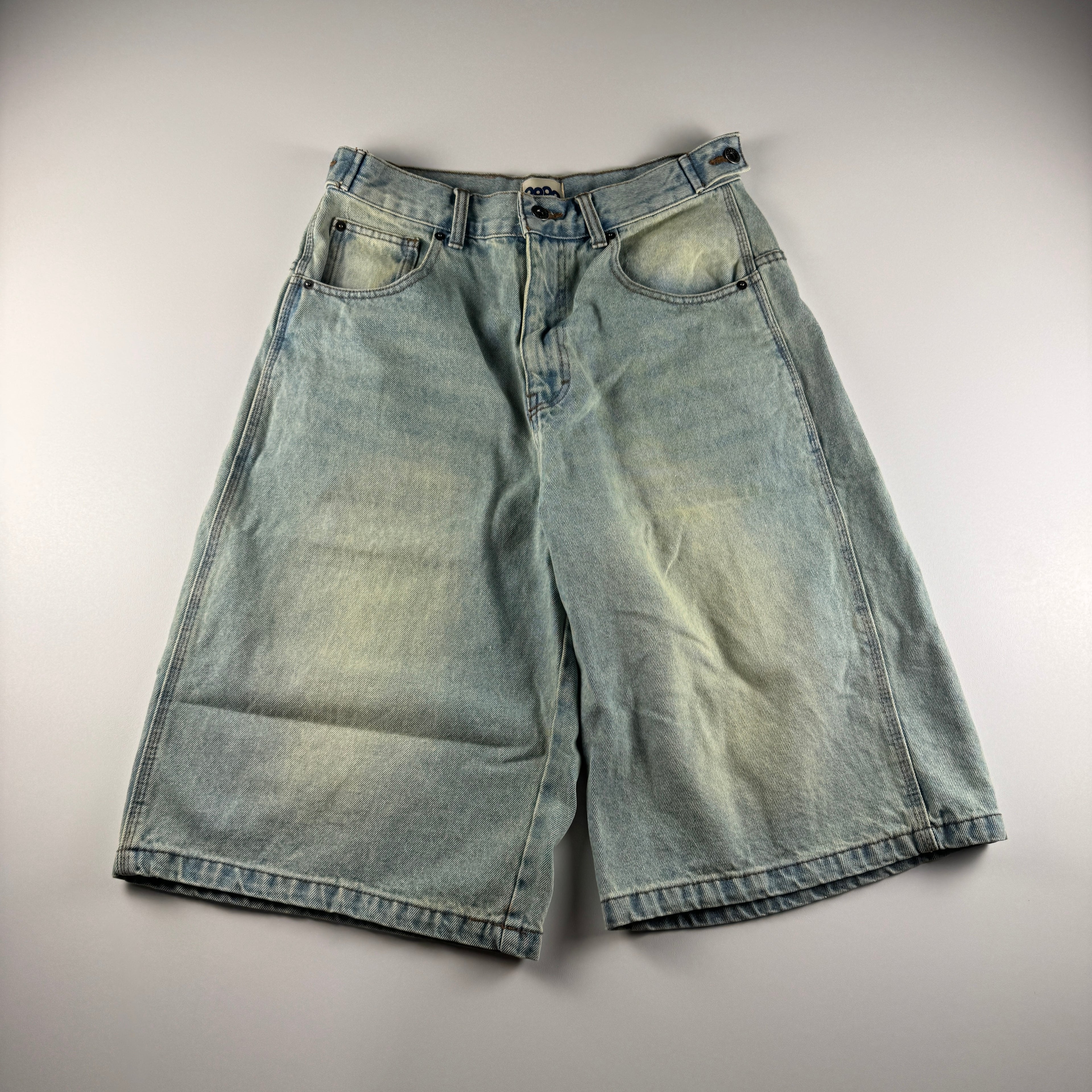 9090 Logo Crown Denim Blue Short (L)