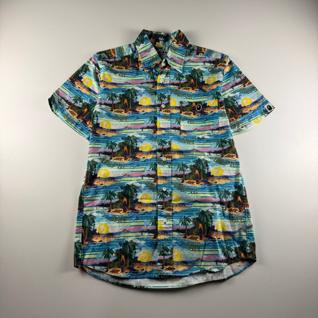 BAPE x Undefeated Aloha S/S Shirt (S)