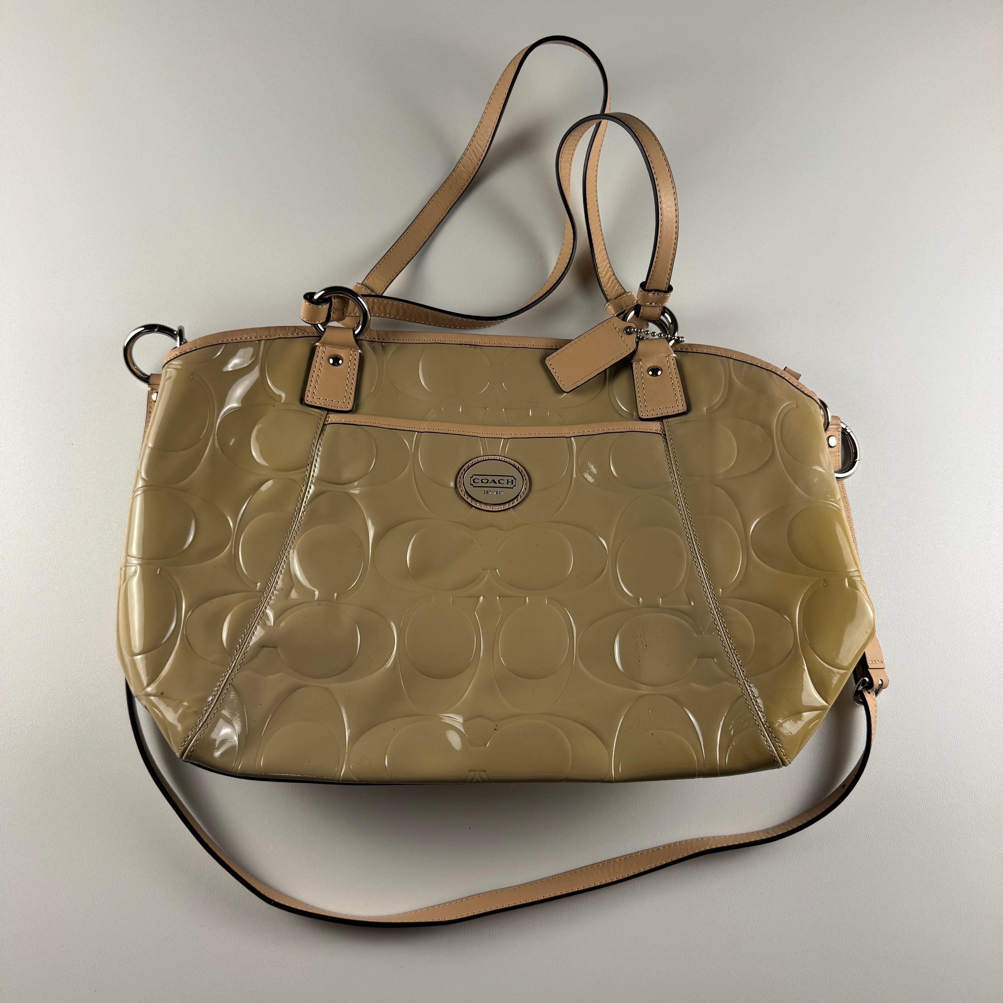Coach Vernie Signature Handbag