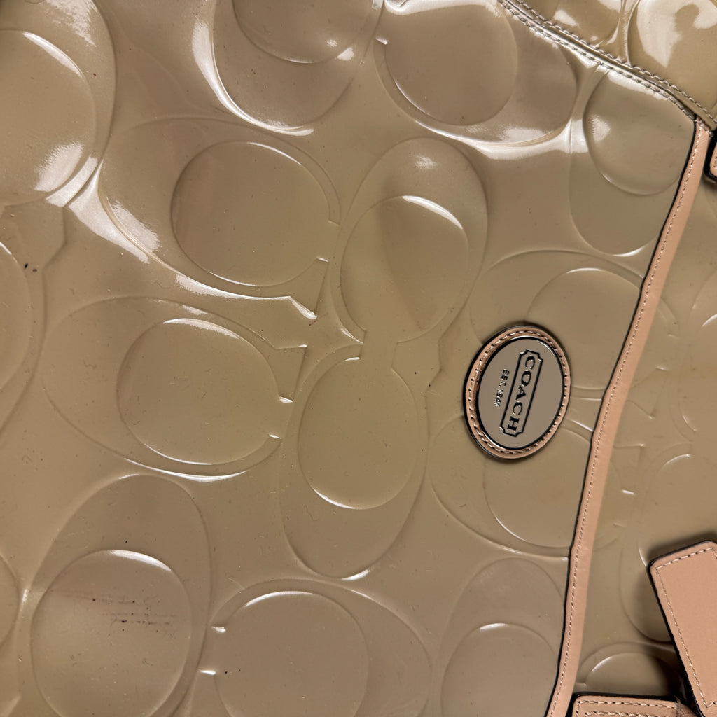 Coach Vernie Signature Handbag