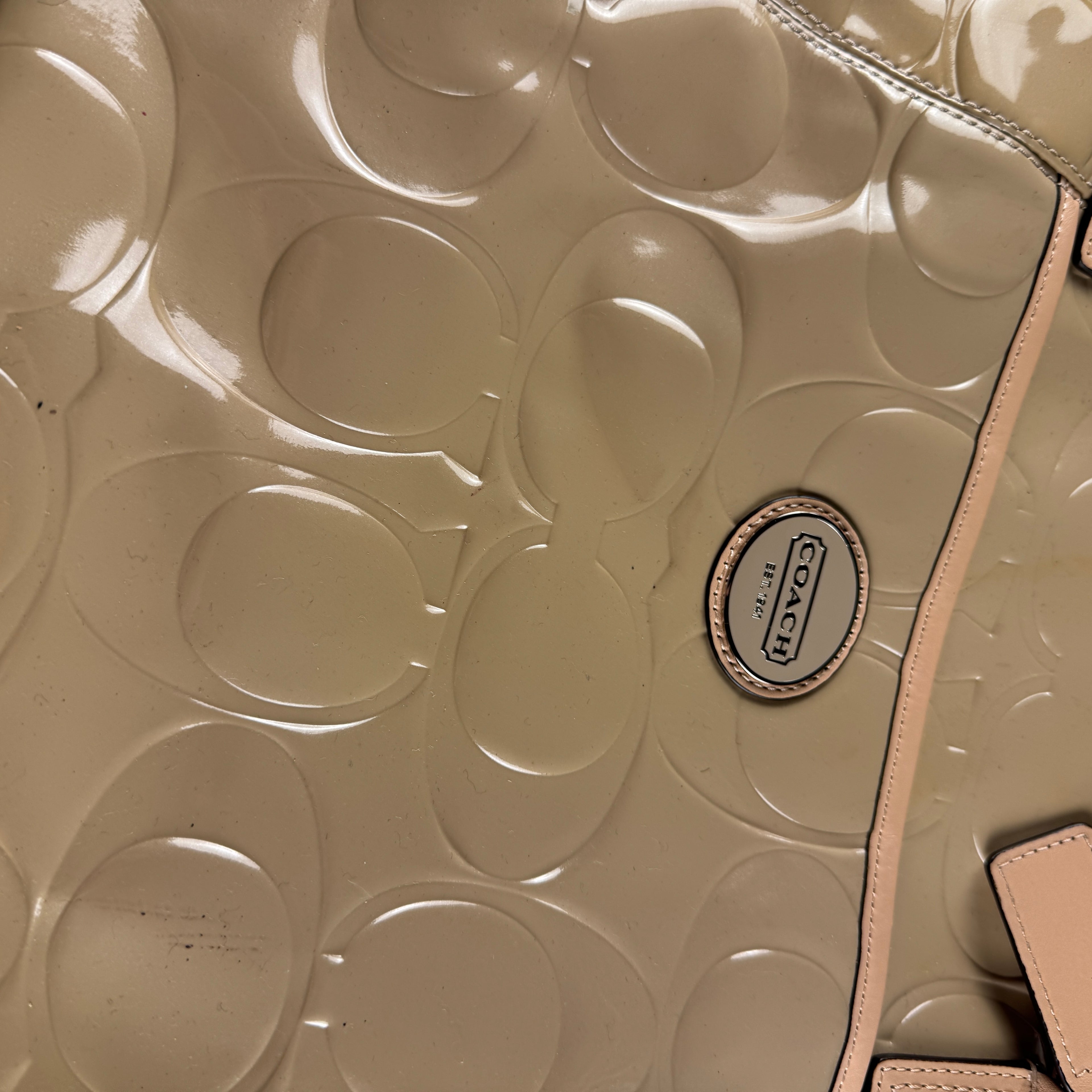 Coach Vernie Signature Handbag