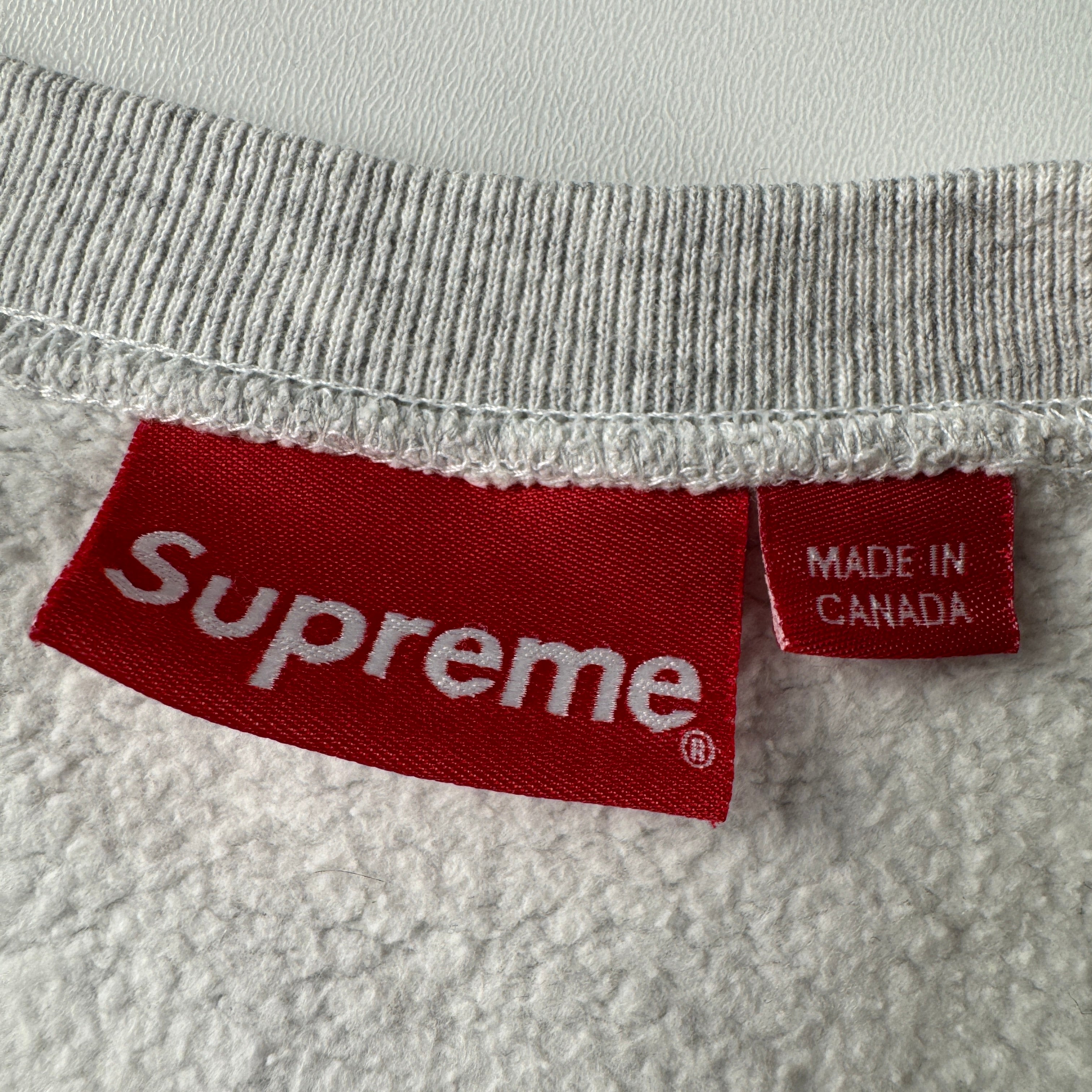 Supreme Arc Grey Sweater (M)