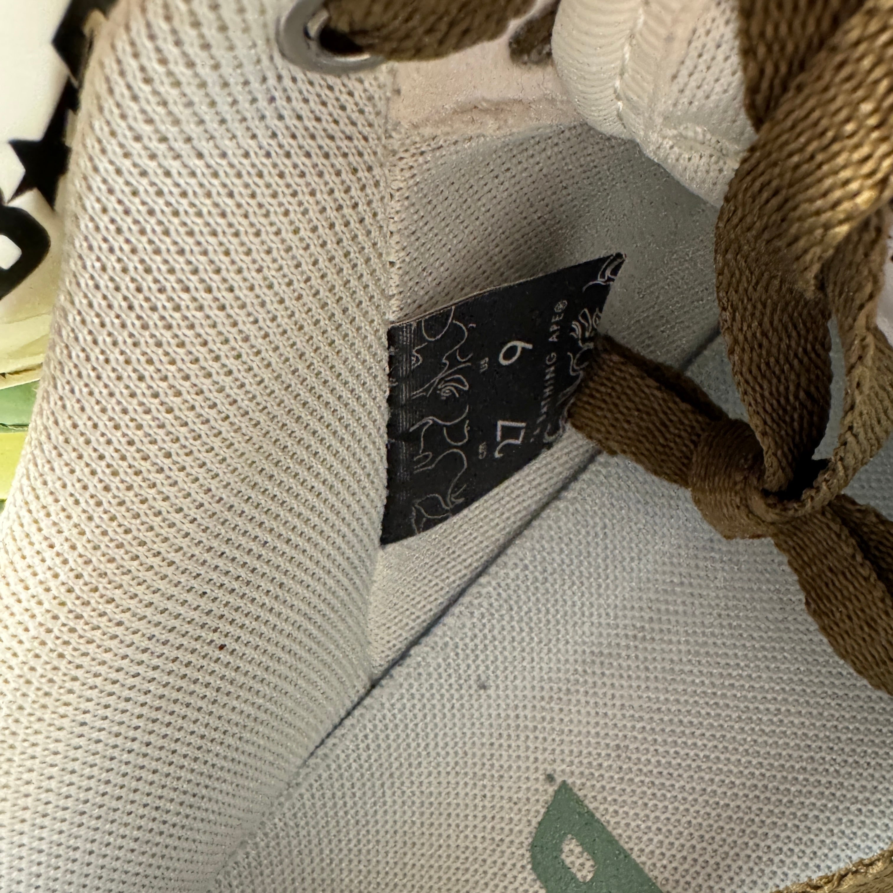 Bape Sta Patent Beige Green (US9 / EU42.5) - 7/10