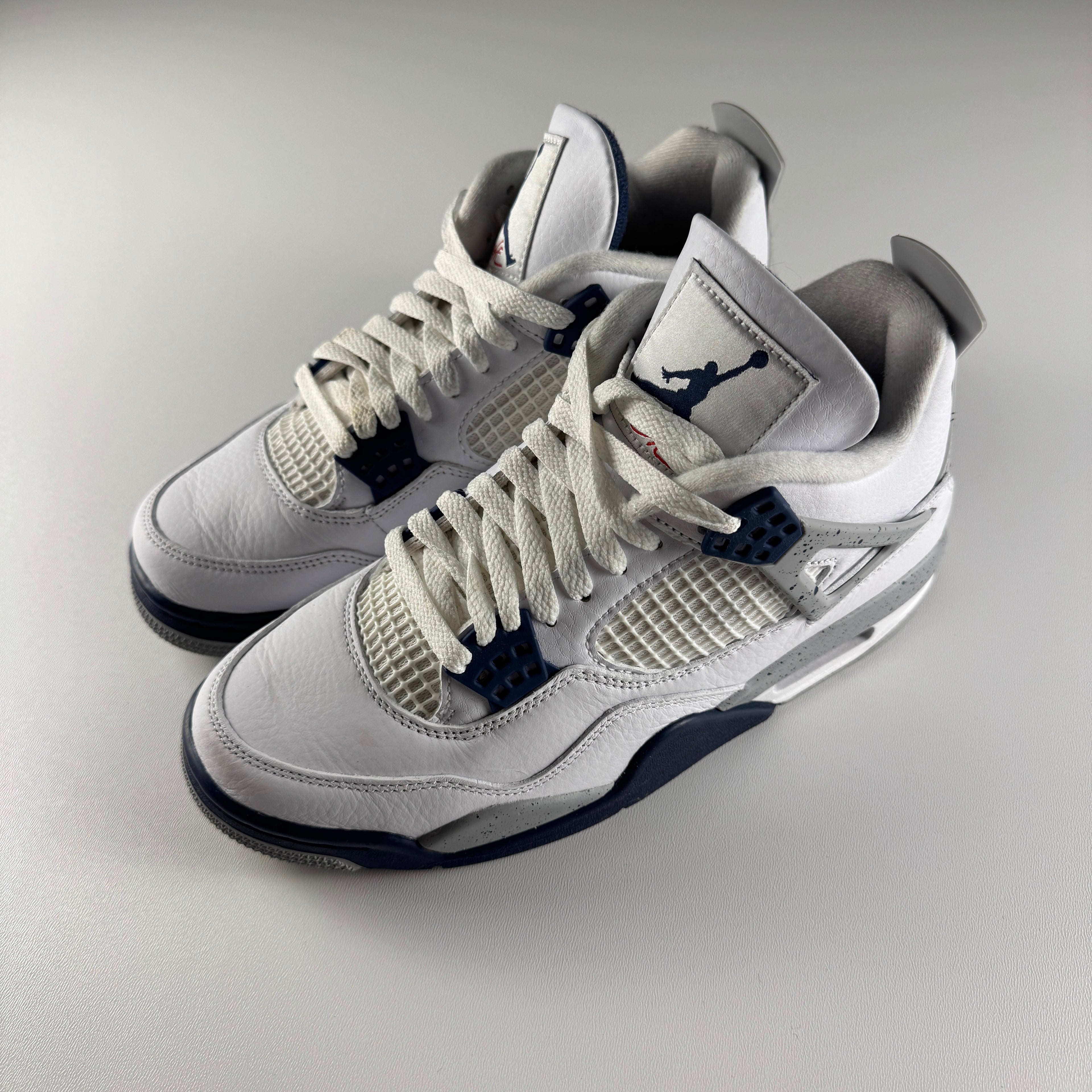 Jordan 4 Midnight Navy (US7 / EU40) - 9/10