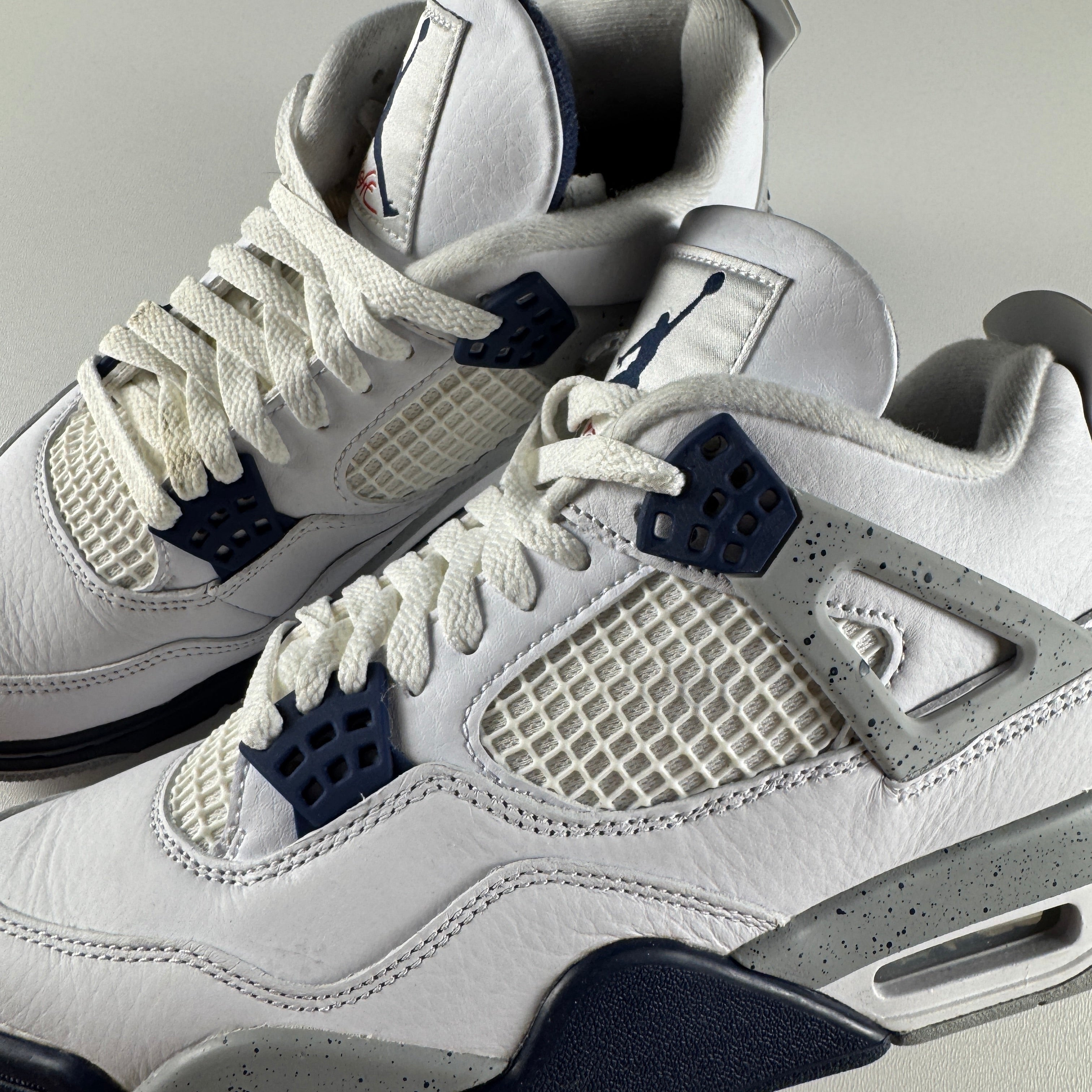 Jordan 4 Midnight Navy (US7 / EU40) - 9/10