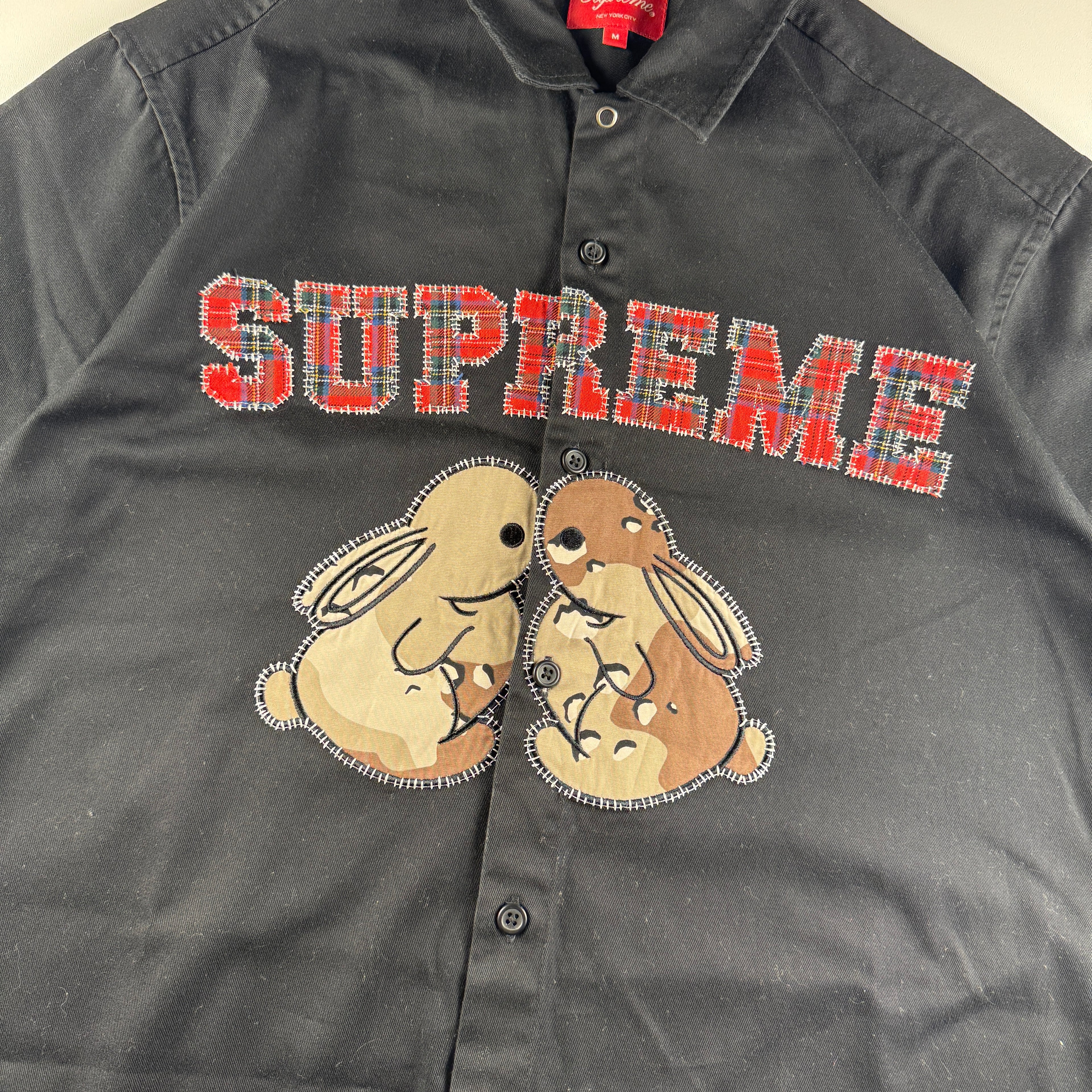 Supreme Bunnies Black S/S Shirt (M)