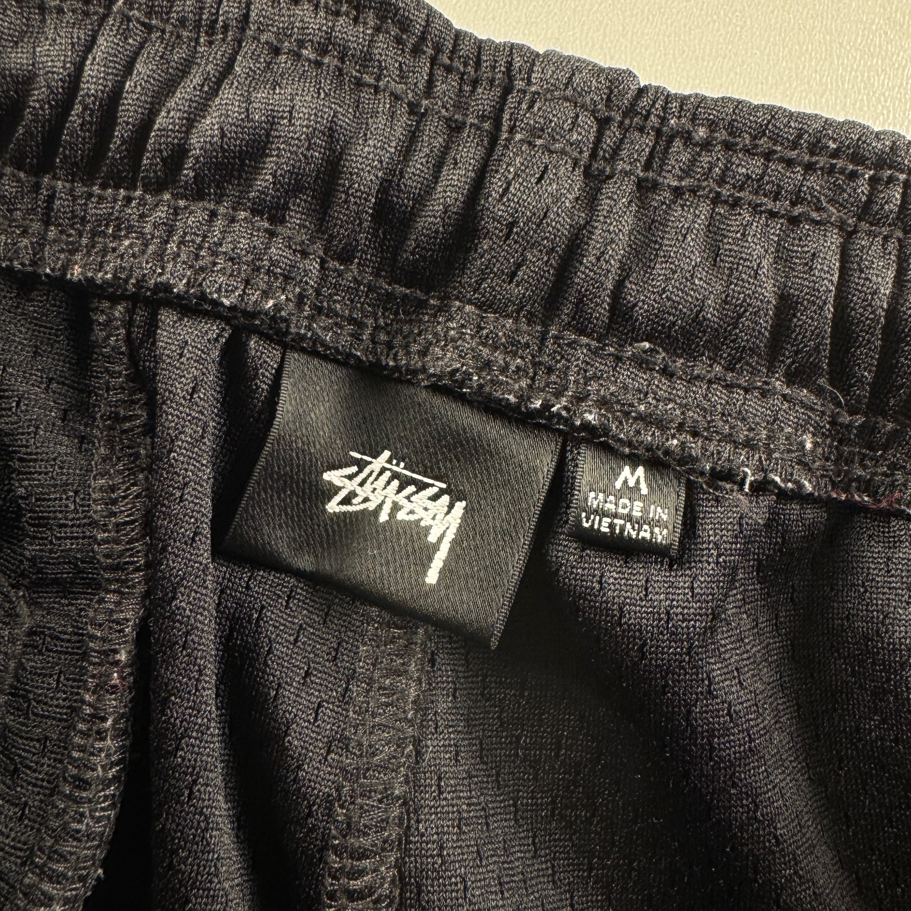 Stussy Surfer Black Mesh Short (M)