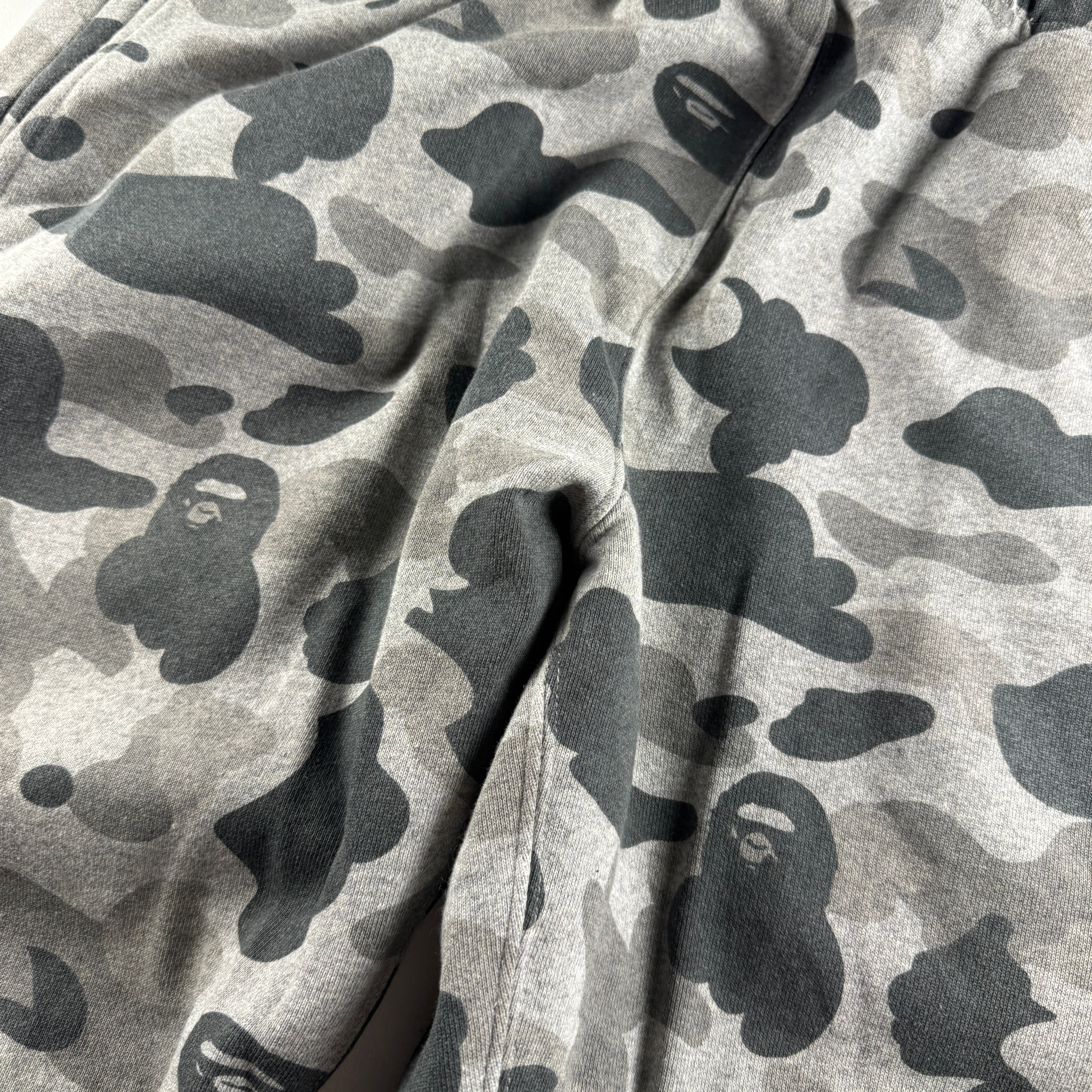 BAPE Grey Camo Sweat Pants (L)