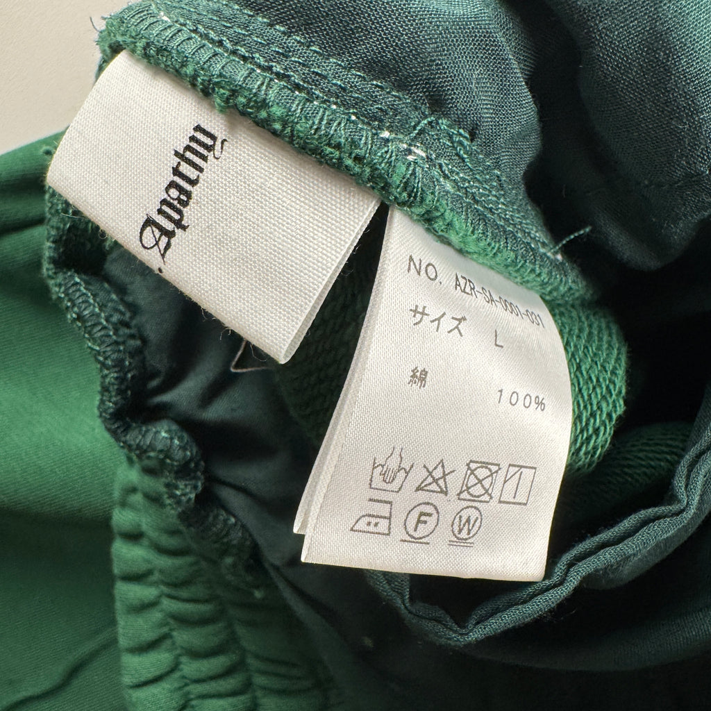 Student Apathy Sweat Half Pants Green (L)