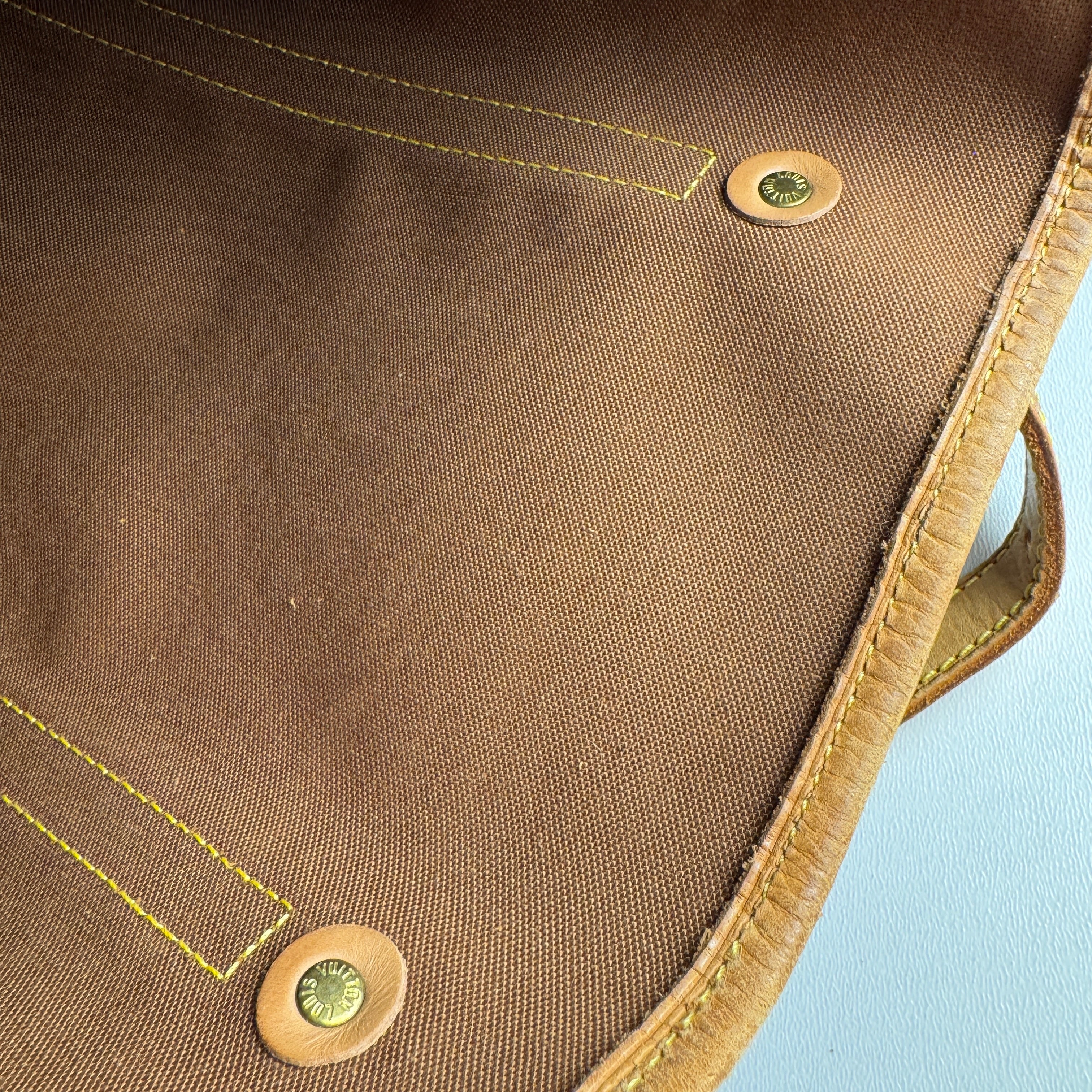 Louis Vuitton Bucket GM Monogram Canvas