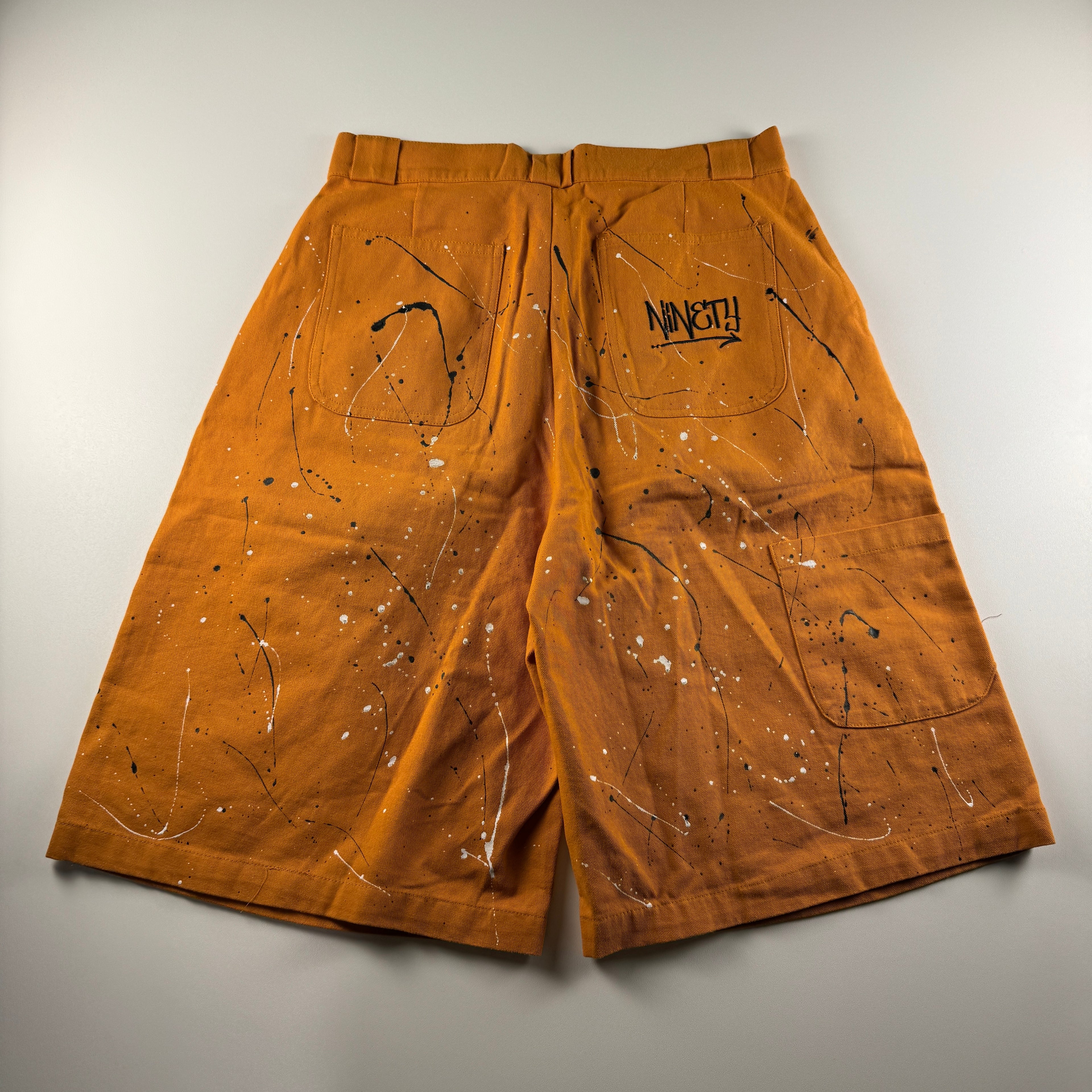 9090 Half Painter Shorts (L)