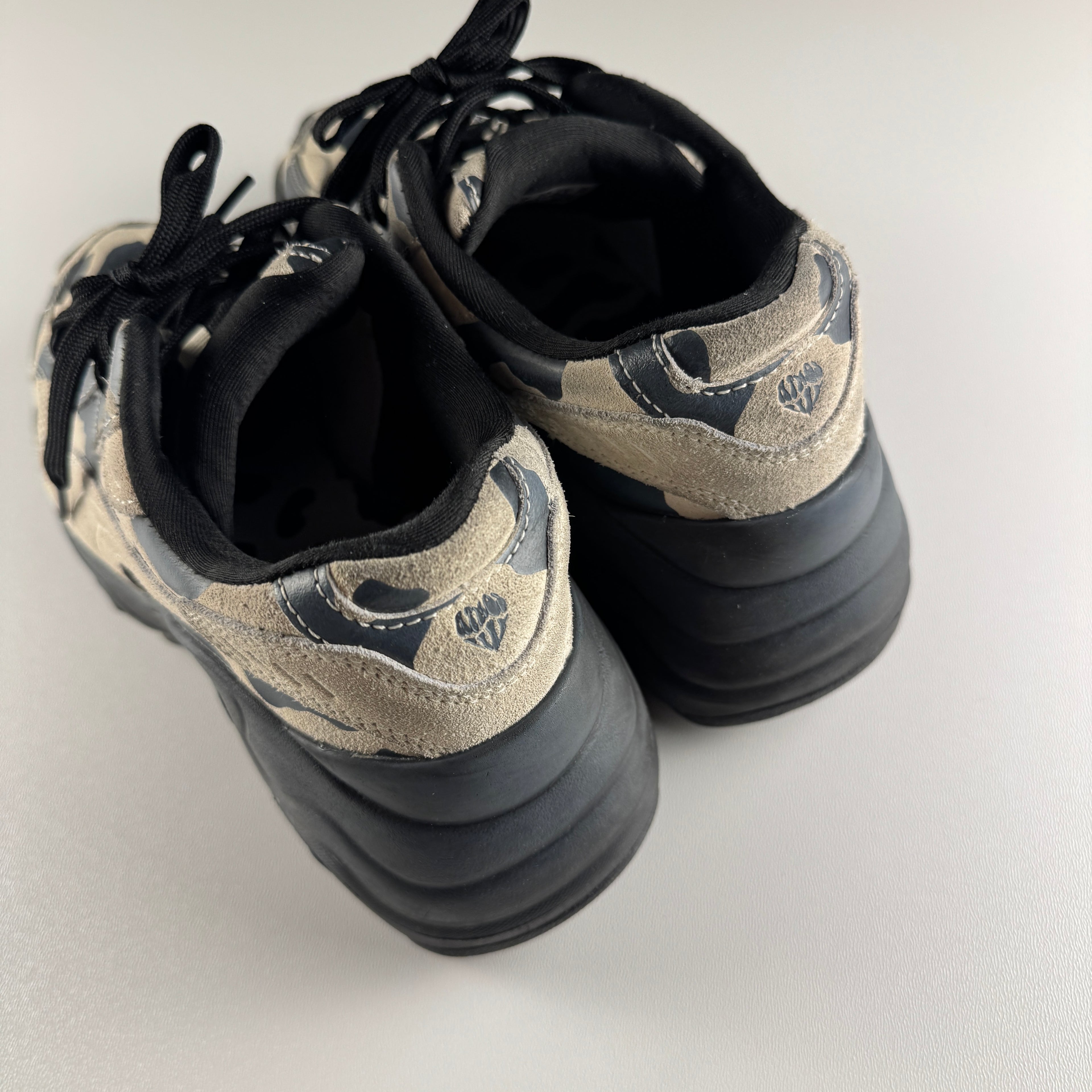 Atmos Pink x Puma Pulsar Wedge Cow Pattern (EU 37)